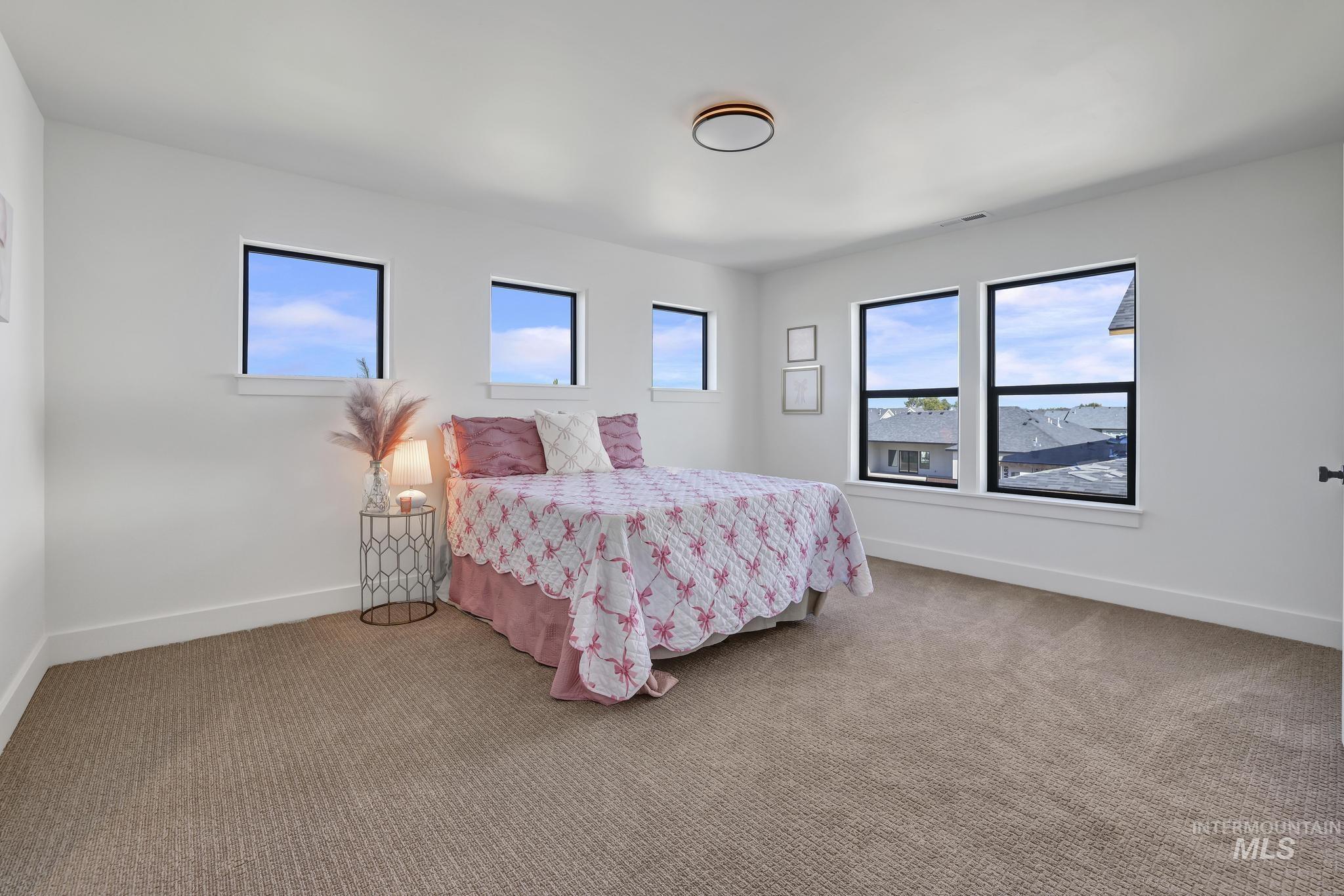 1567 Mary Alice Lake Way Property Photo 41