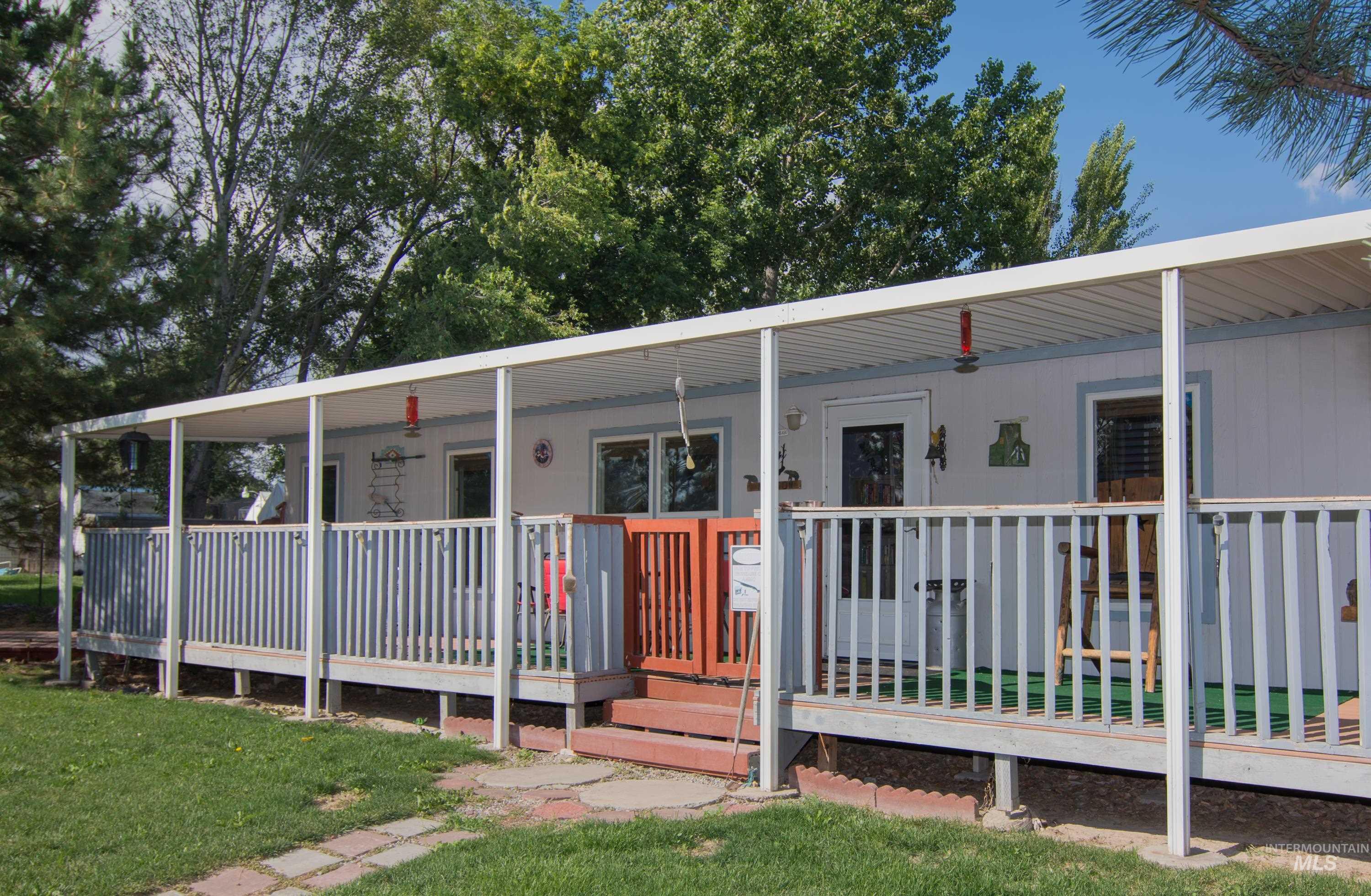 4251 1/2 N 1400 E Property Photo 1