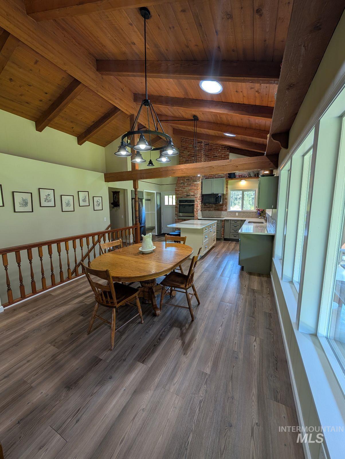 6467 Highway 12 Property Photo 10