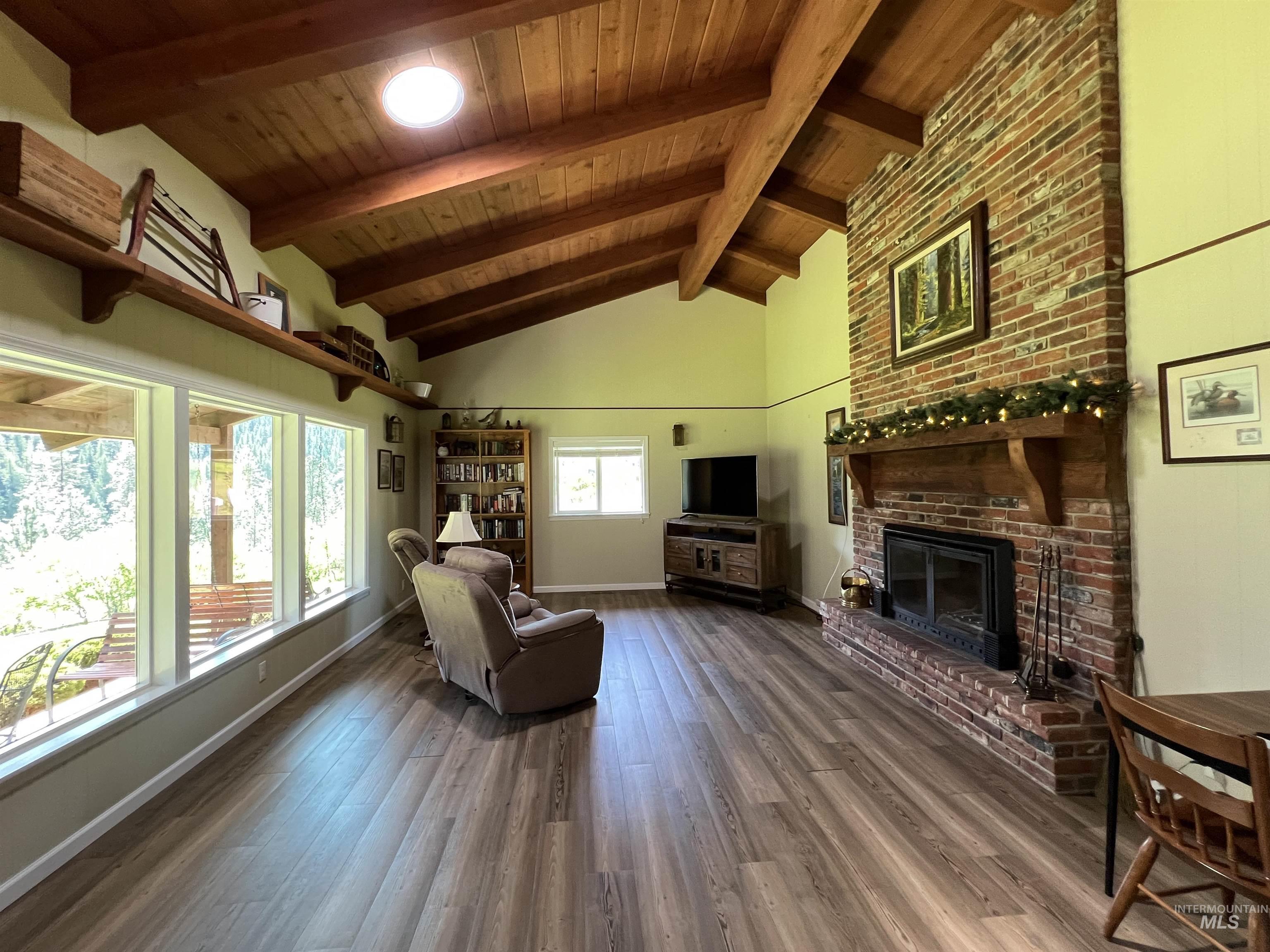 6467 Highway 12 Property Photo 15