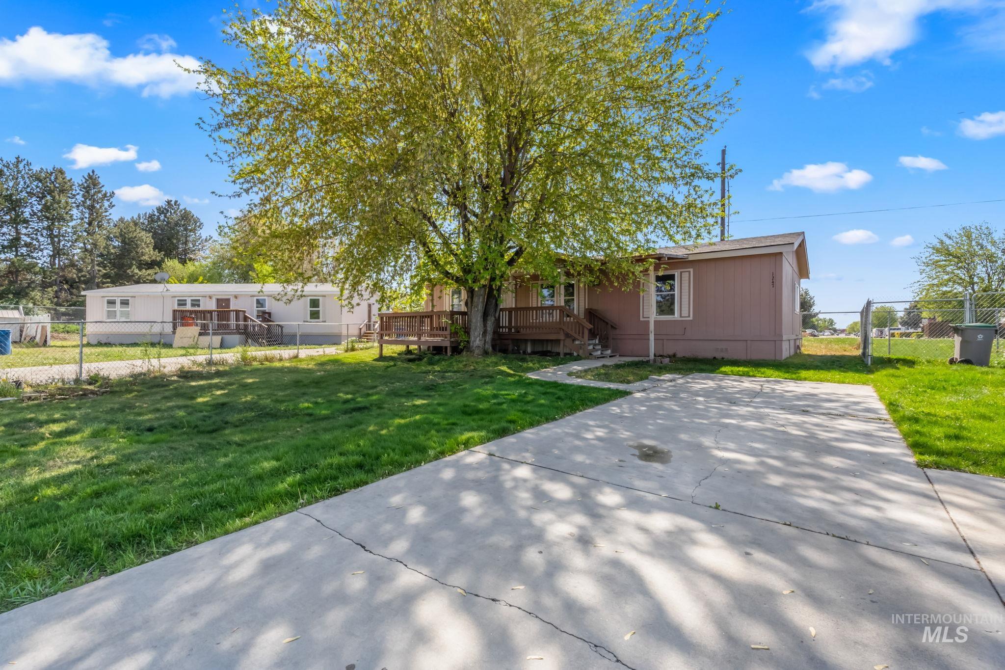 1247 N Timathy Rd Property Photo 1