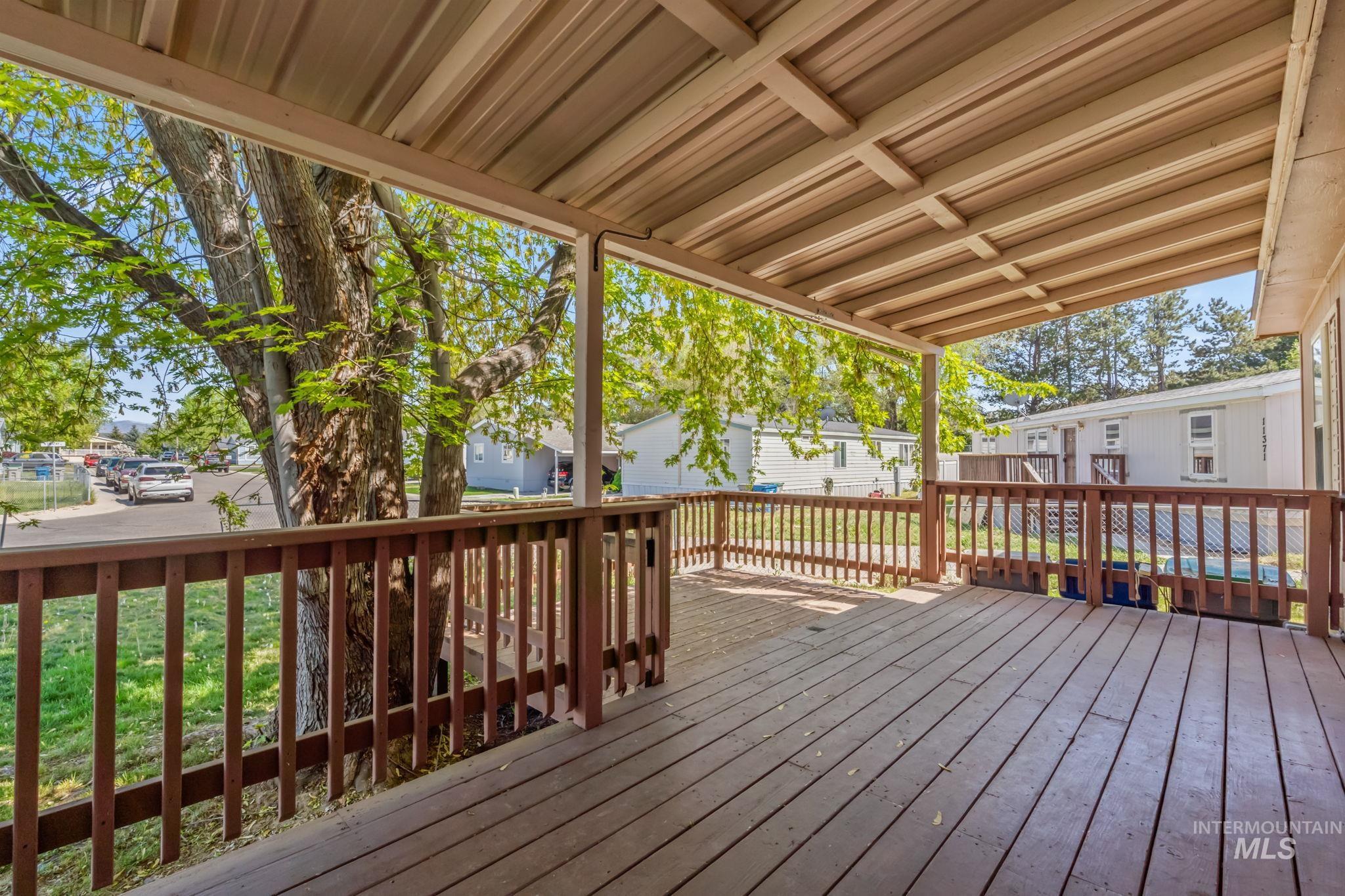 1247 N Timathy Rd Property Photo 4