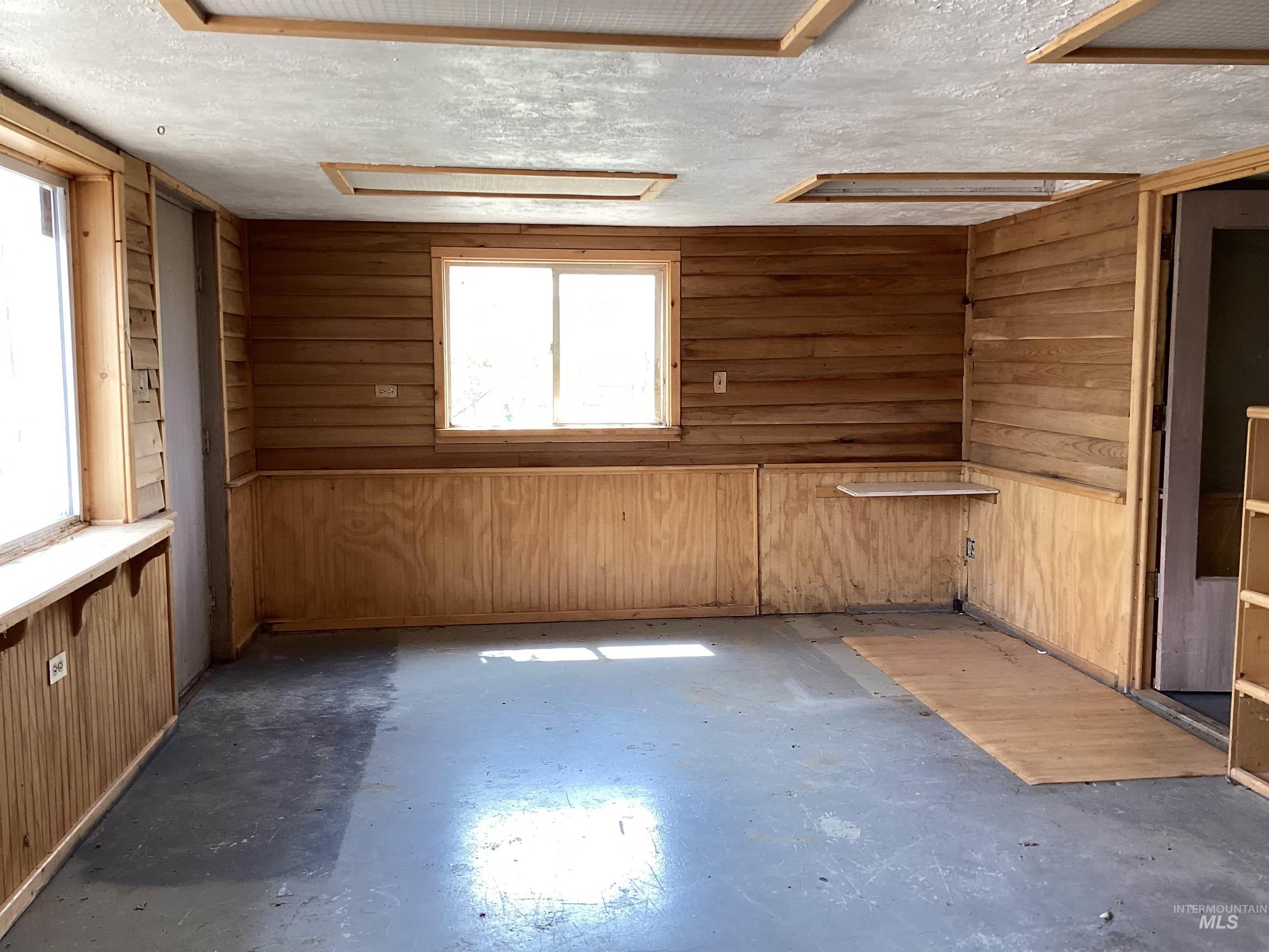 106 Michigan Street Property Photo 12