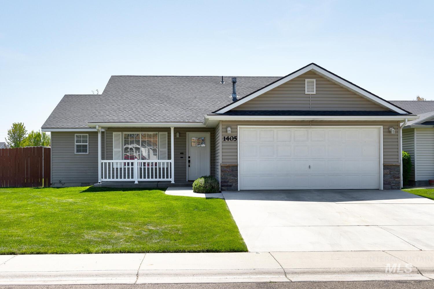 1405 W Meffan Ave Property Photo 1