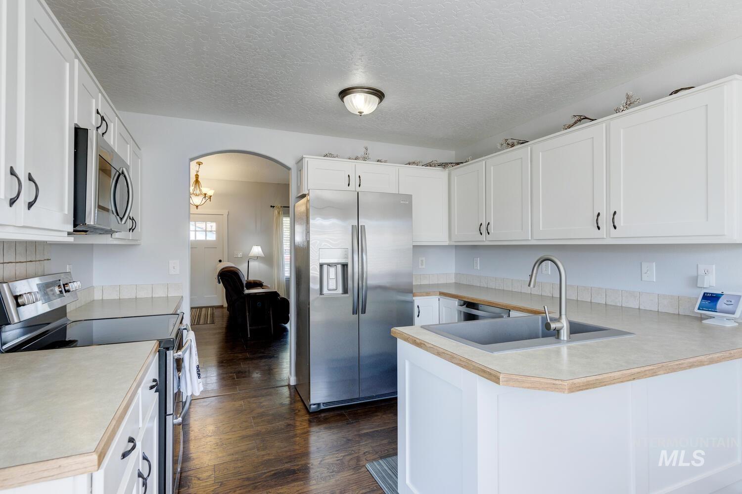 1405 W Meffan Ave Property Photo 11