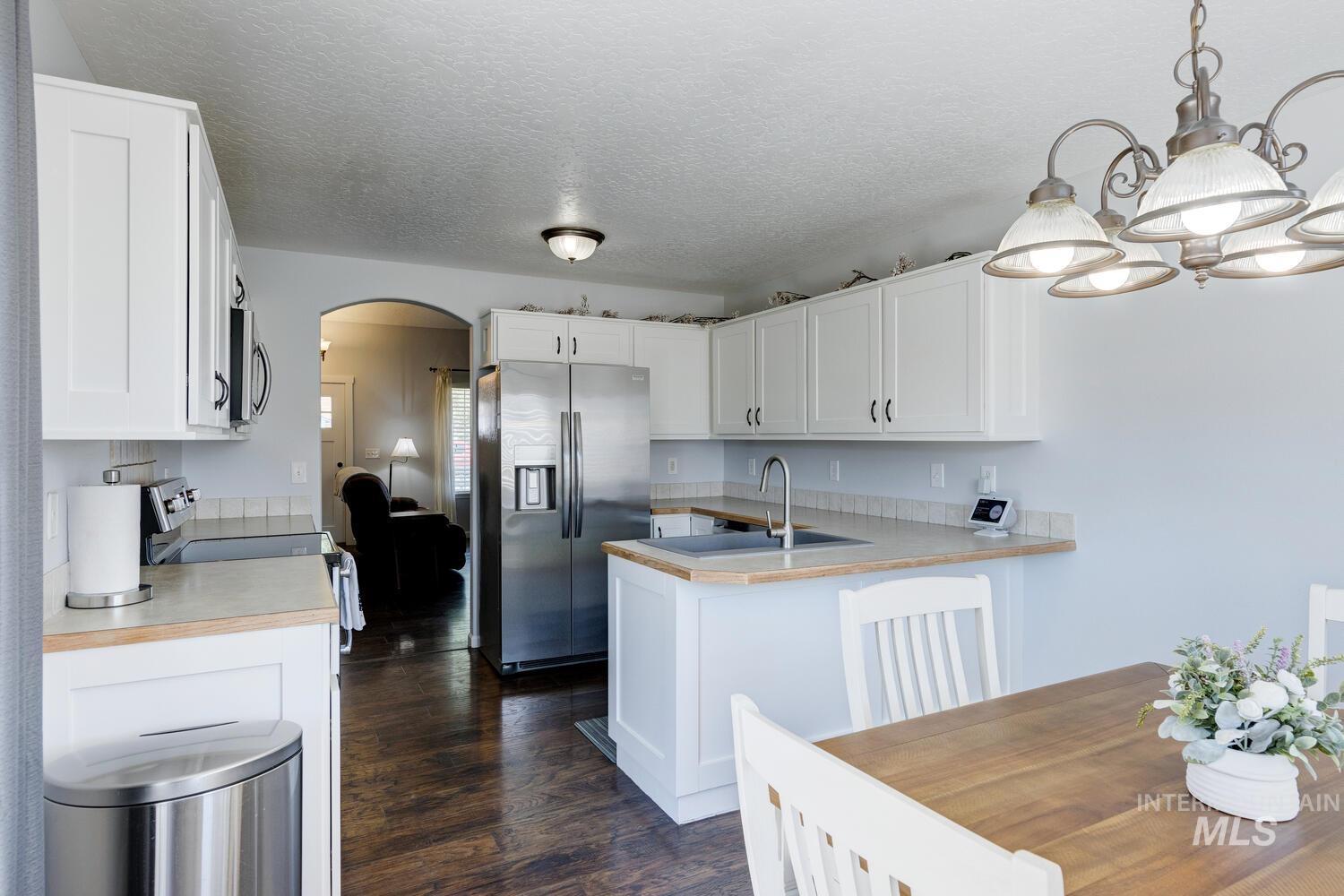 1405 W Meffan Ave Property Photo 14