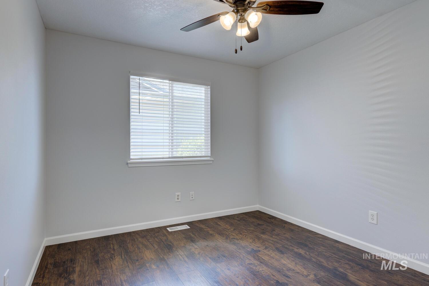 1405 W Meffan Ave Property Photo 22