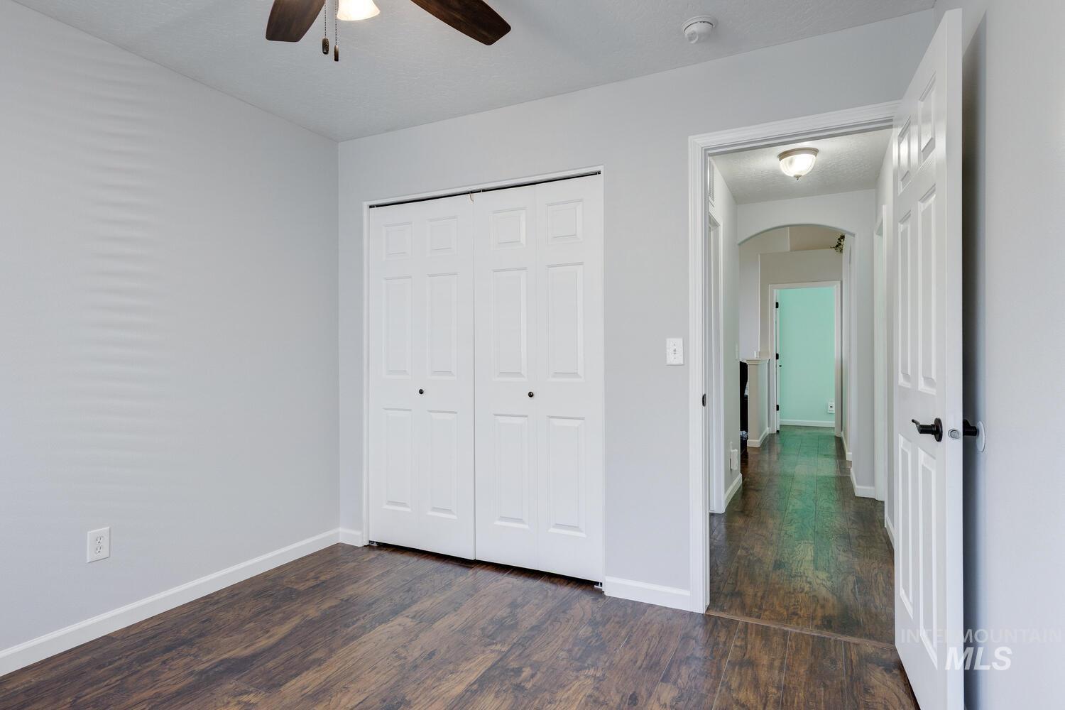 1405 W Meffan Ave Property Photo 23