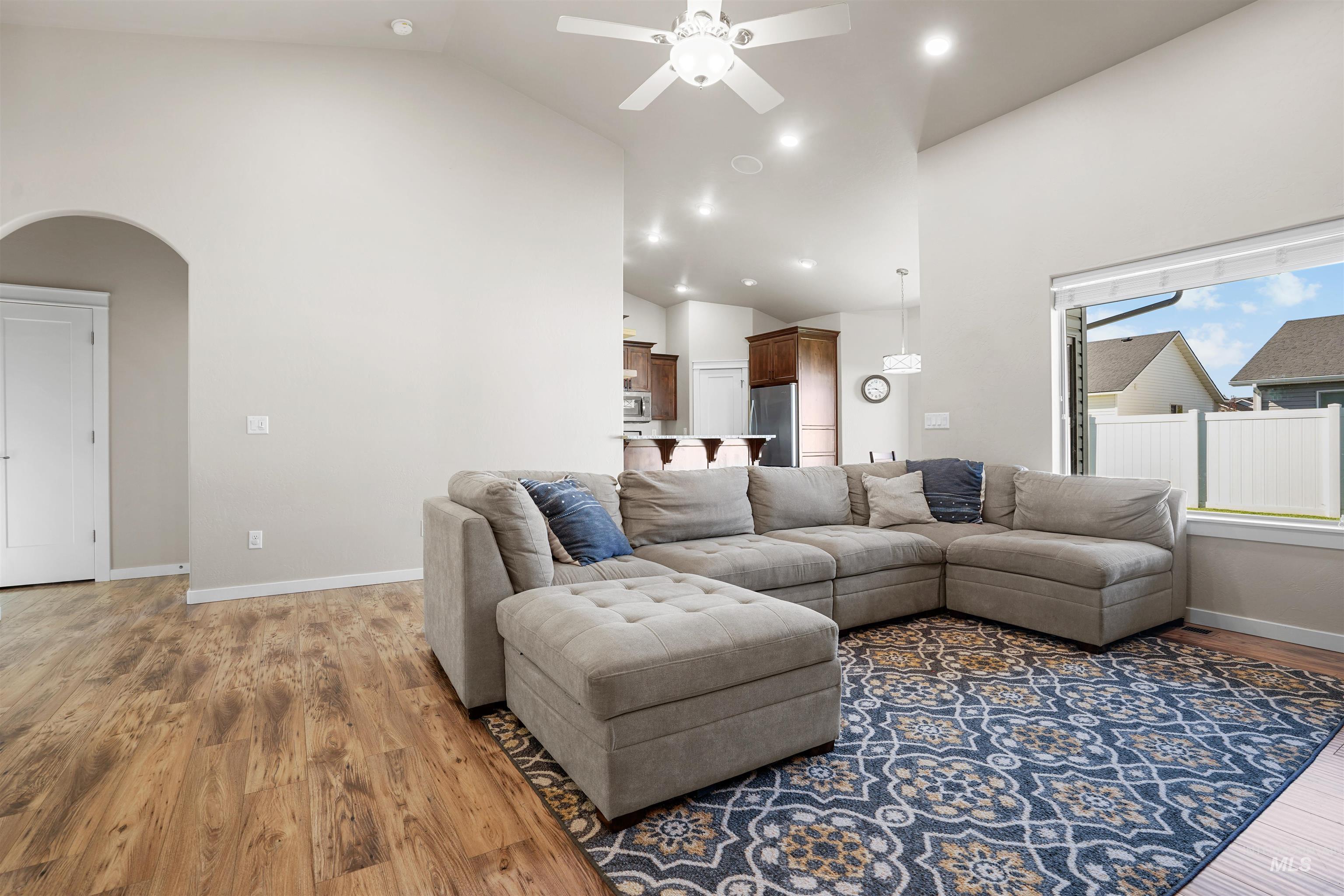 2344 Yellowstone Trail Property Photo 6