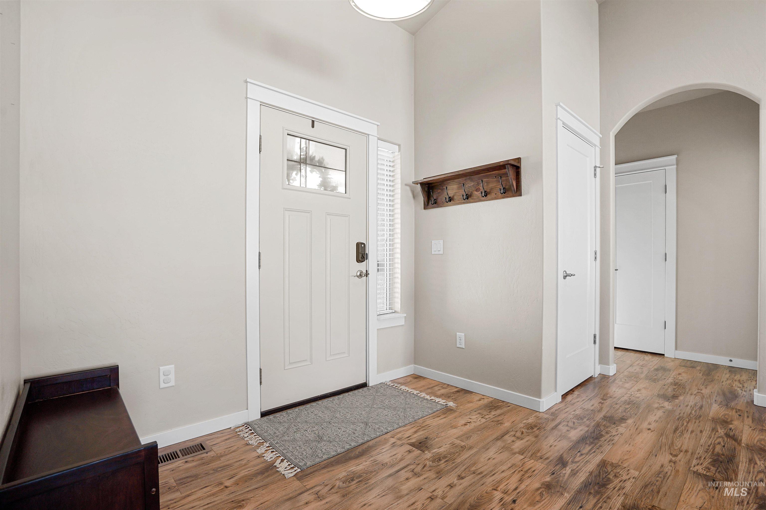 2344 Yellowstone Trail Property Photo 9