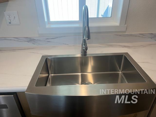 2401 S Owyhee St. #88 Property Photo 21