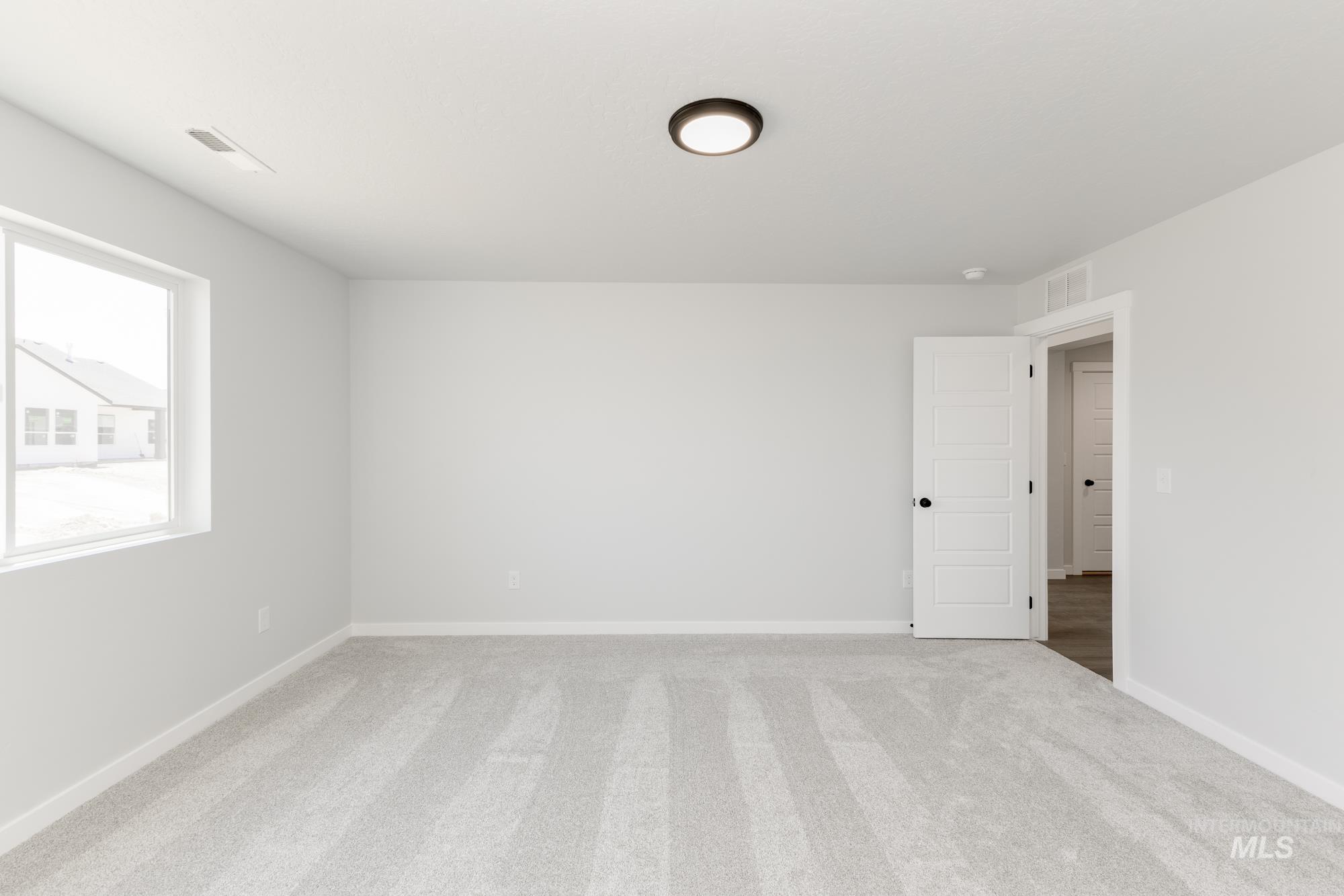 2380 N Lithodora Ave Property Photo 14