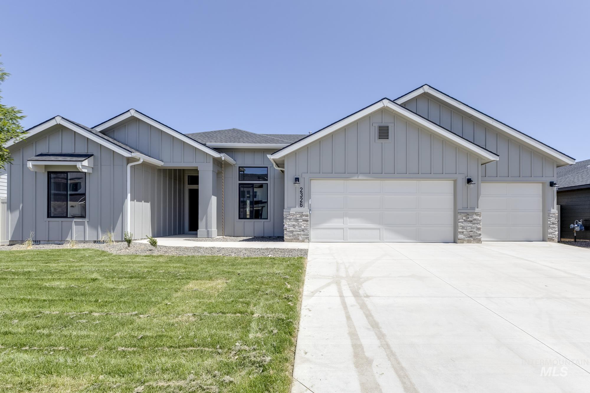 2326 N Lithodora Ave Property Photo 1
