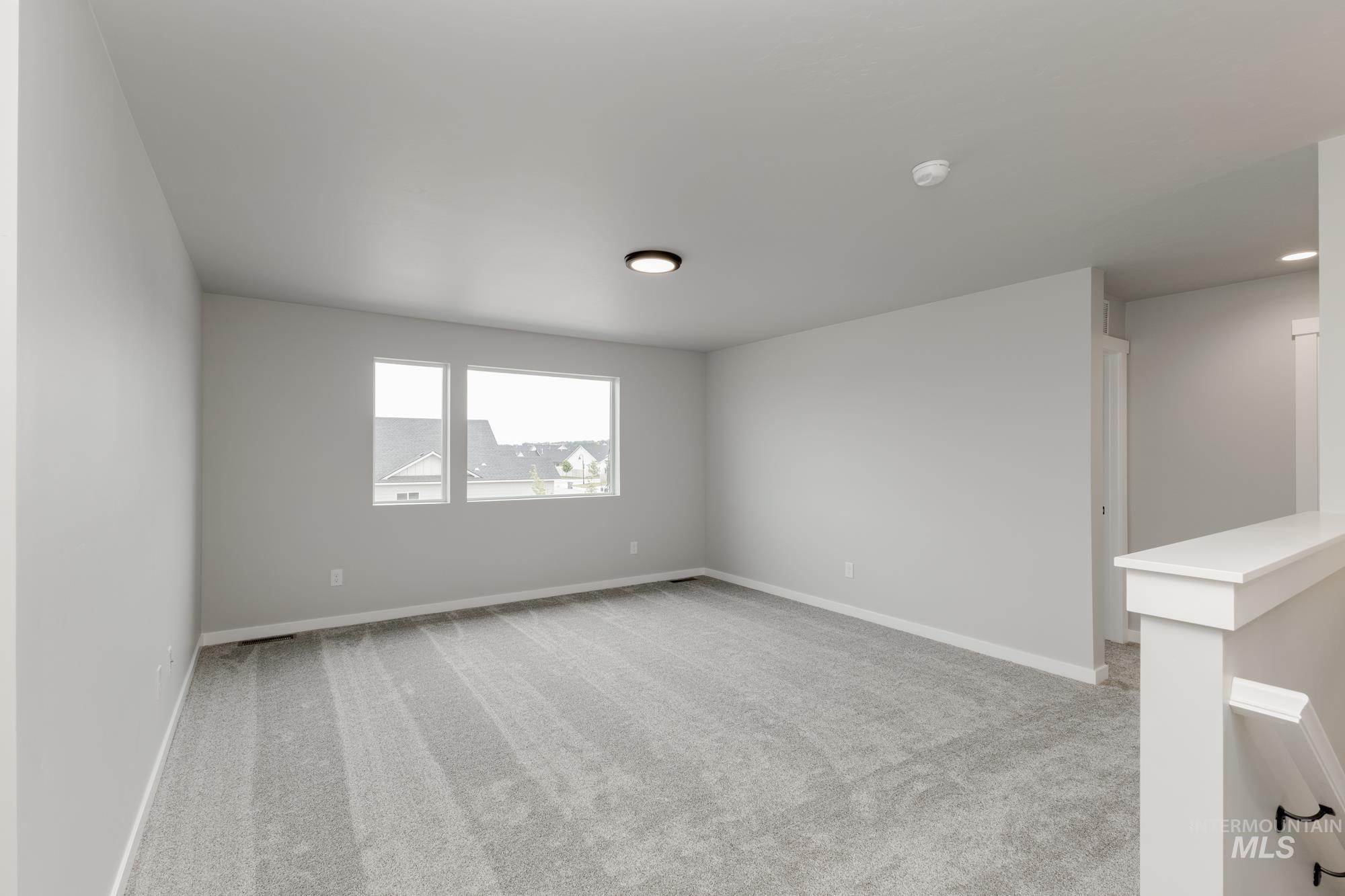 2226 N Carly Ave Property Photo 13