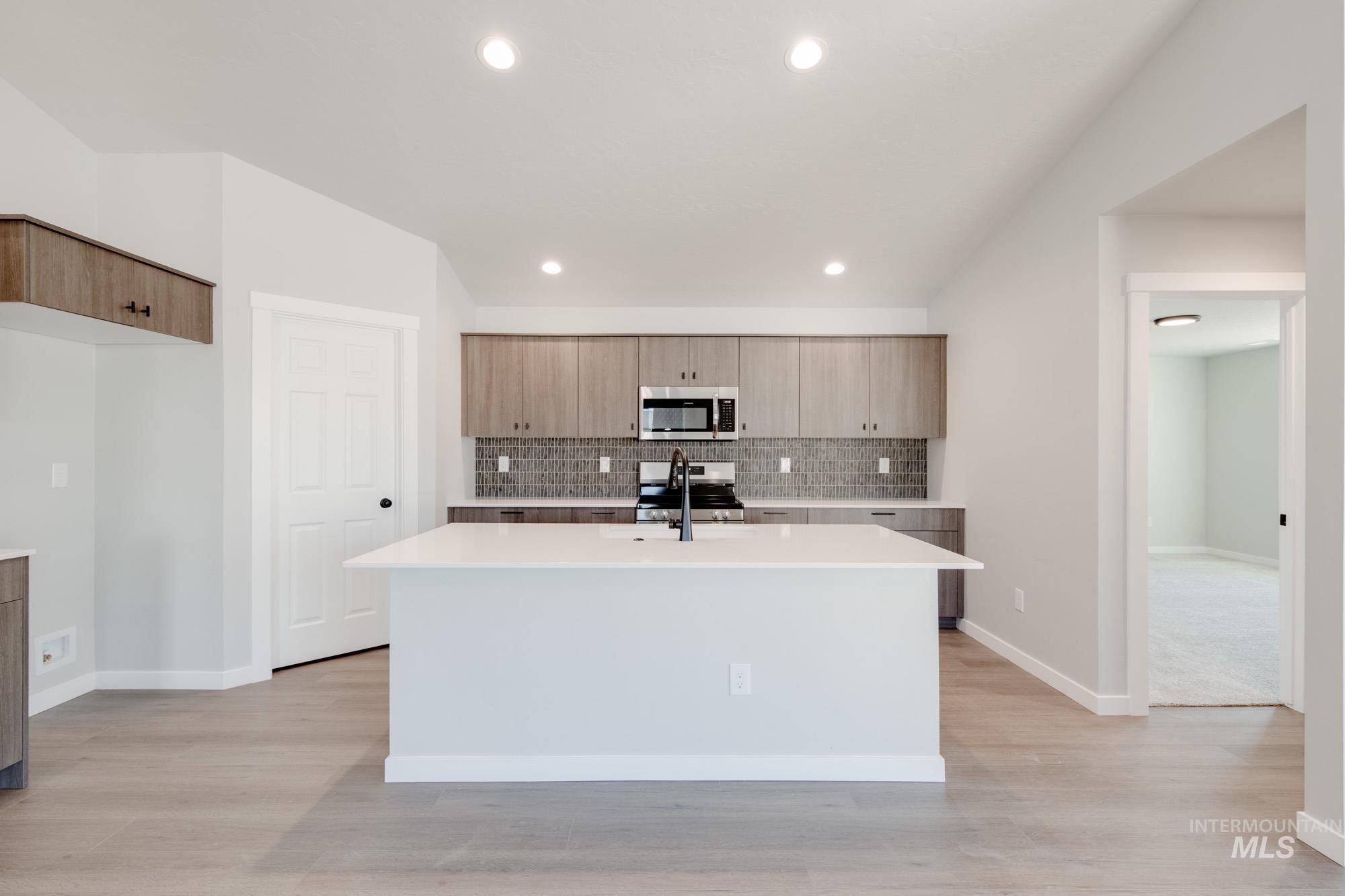 11129 Canvas St Property Photo 3