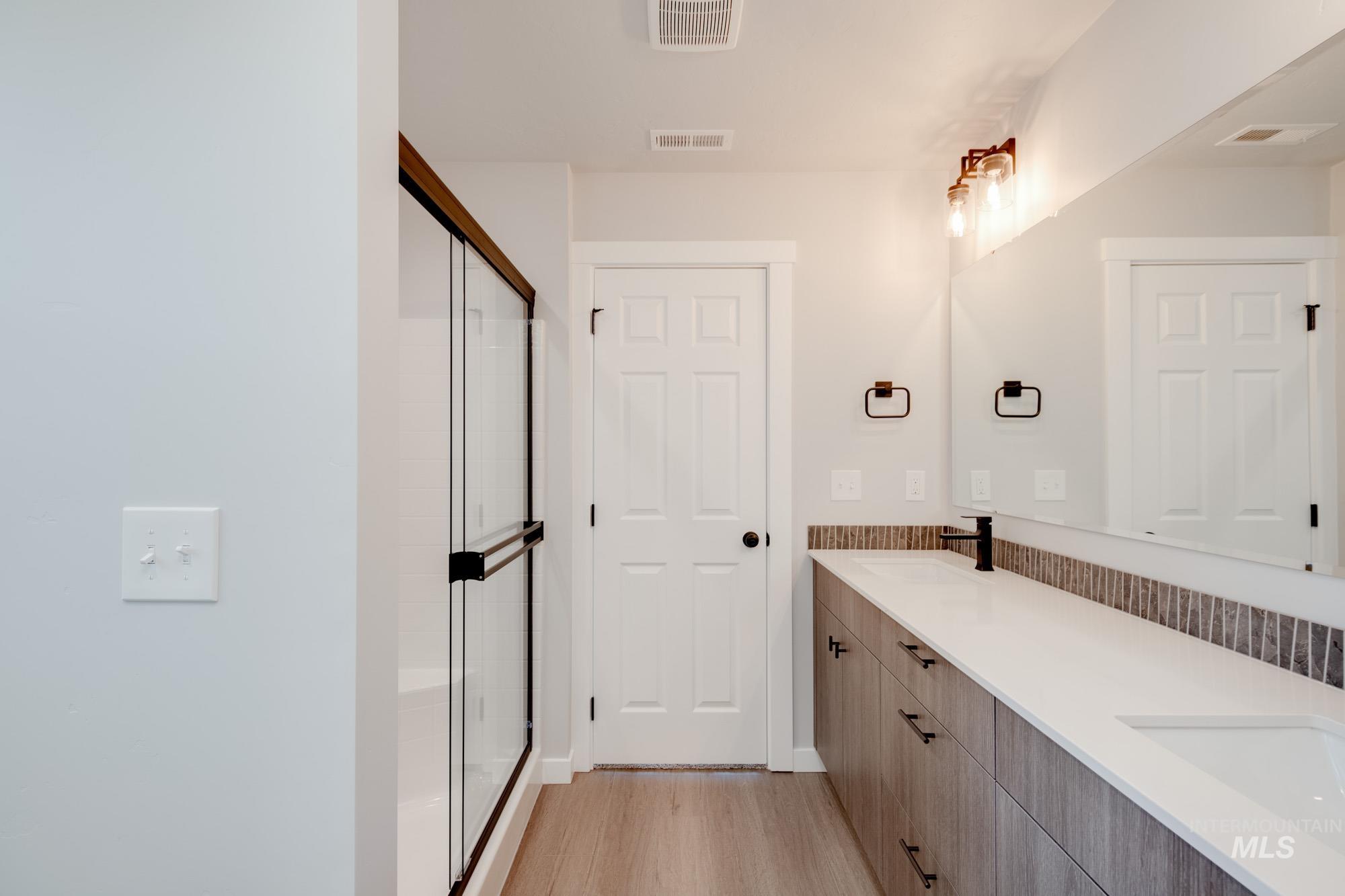 11129 Canvas St Property Photo 20