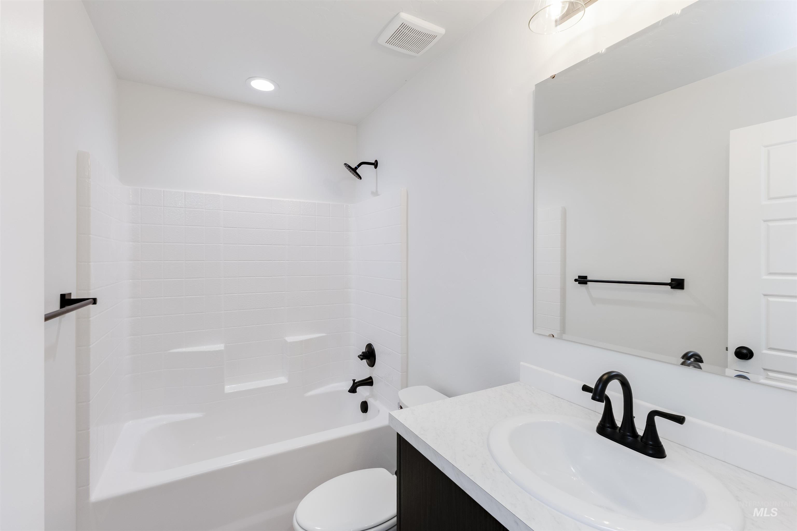 17586 N Window Peak Way Property Photo 13