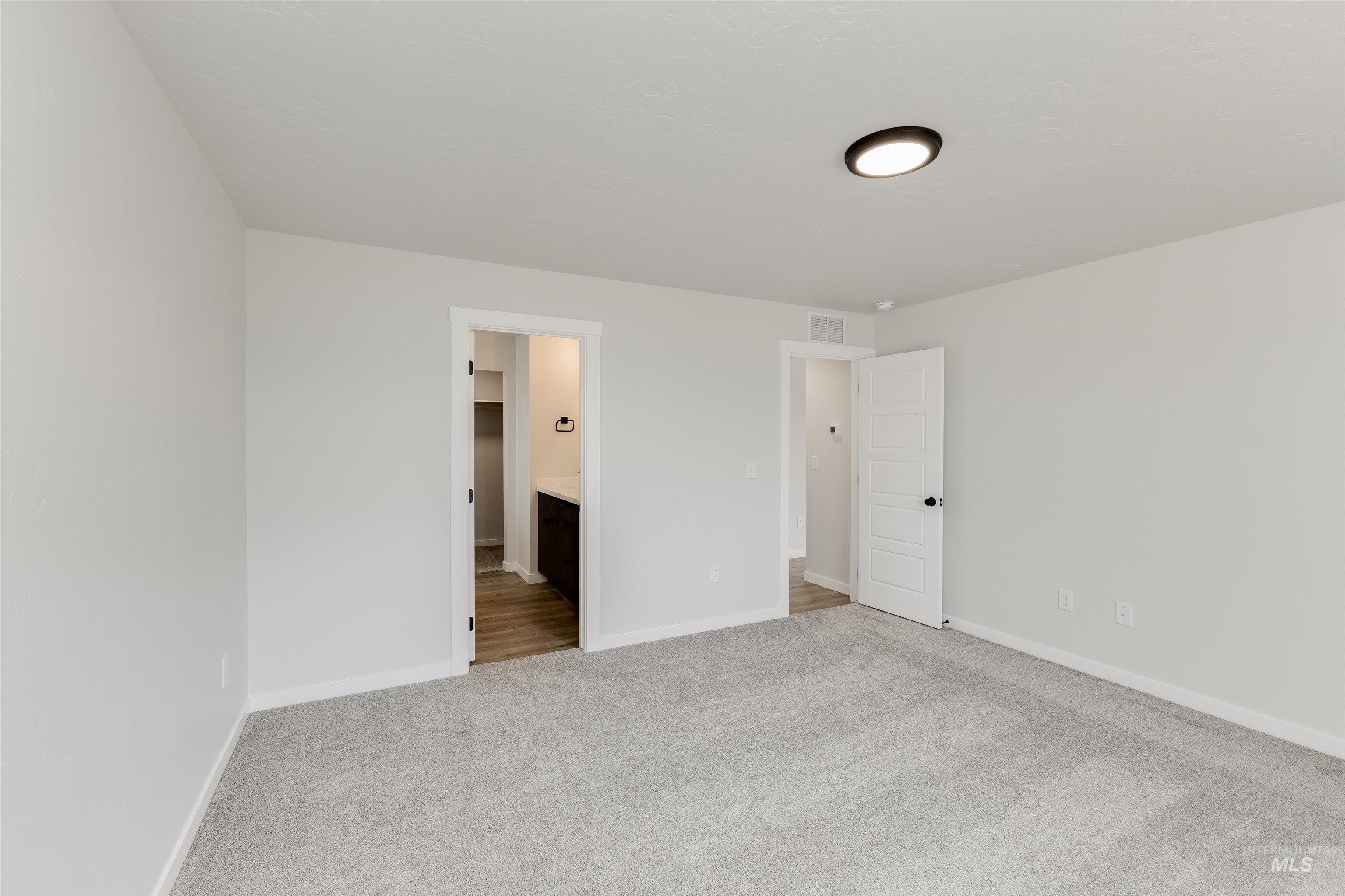 17586 N Window Peak Way Property Photo 17