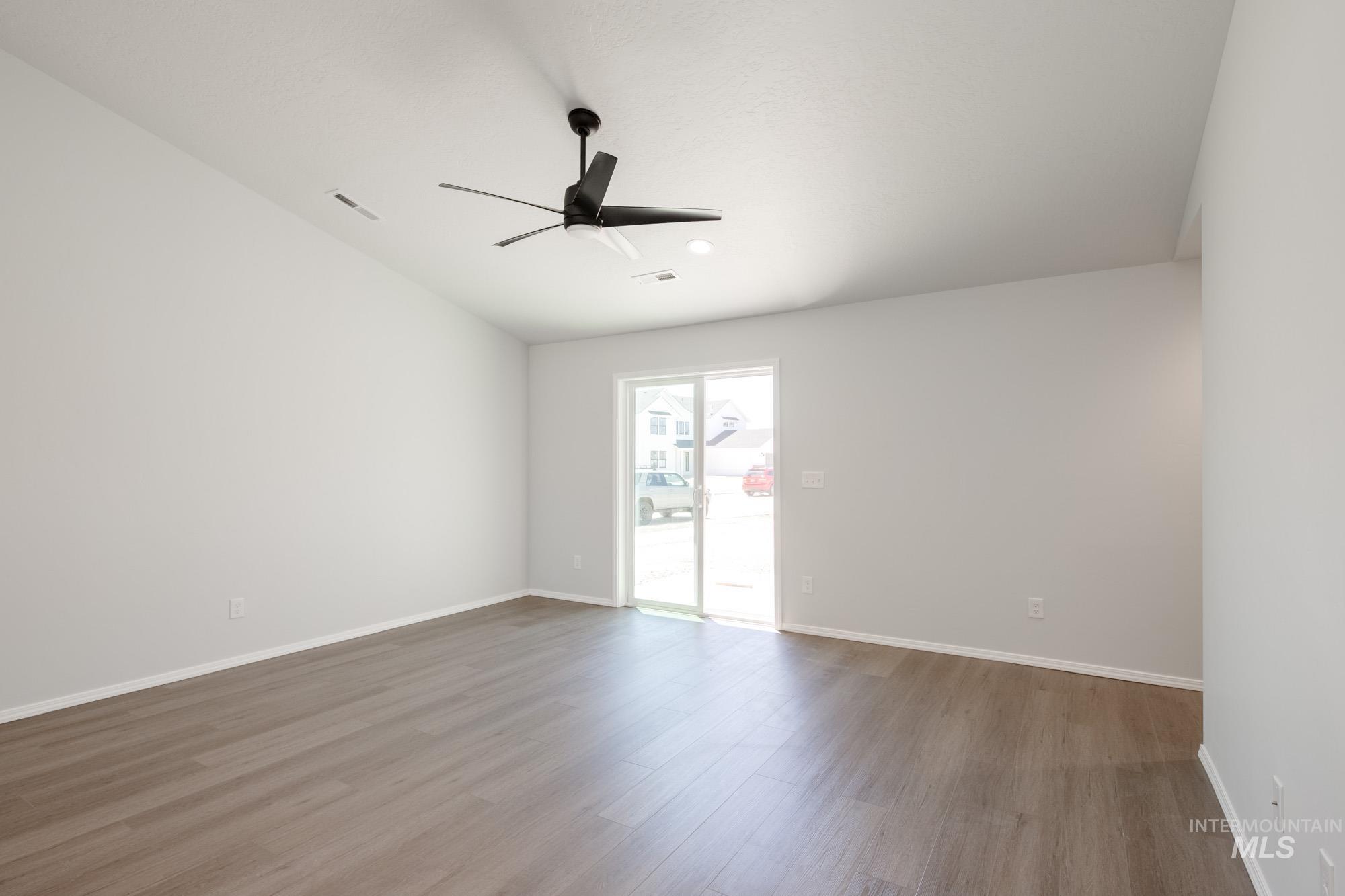 7307 E Marble Springs Dr Property Photo 8