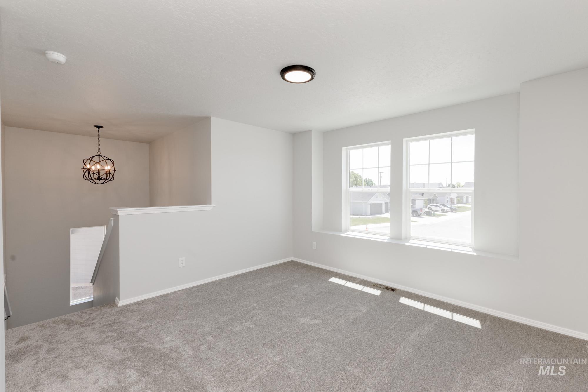 5209 Malachite St Property Photo 14