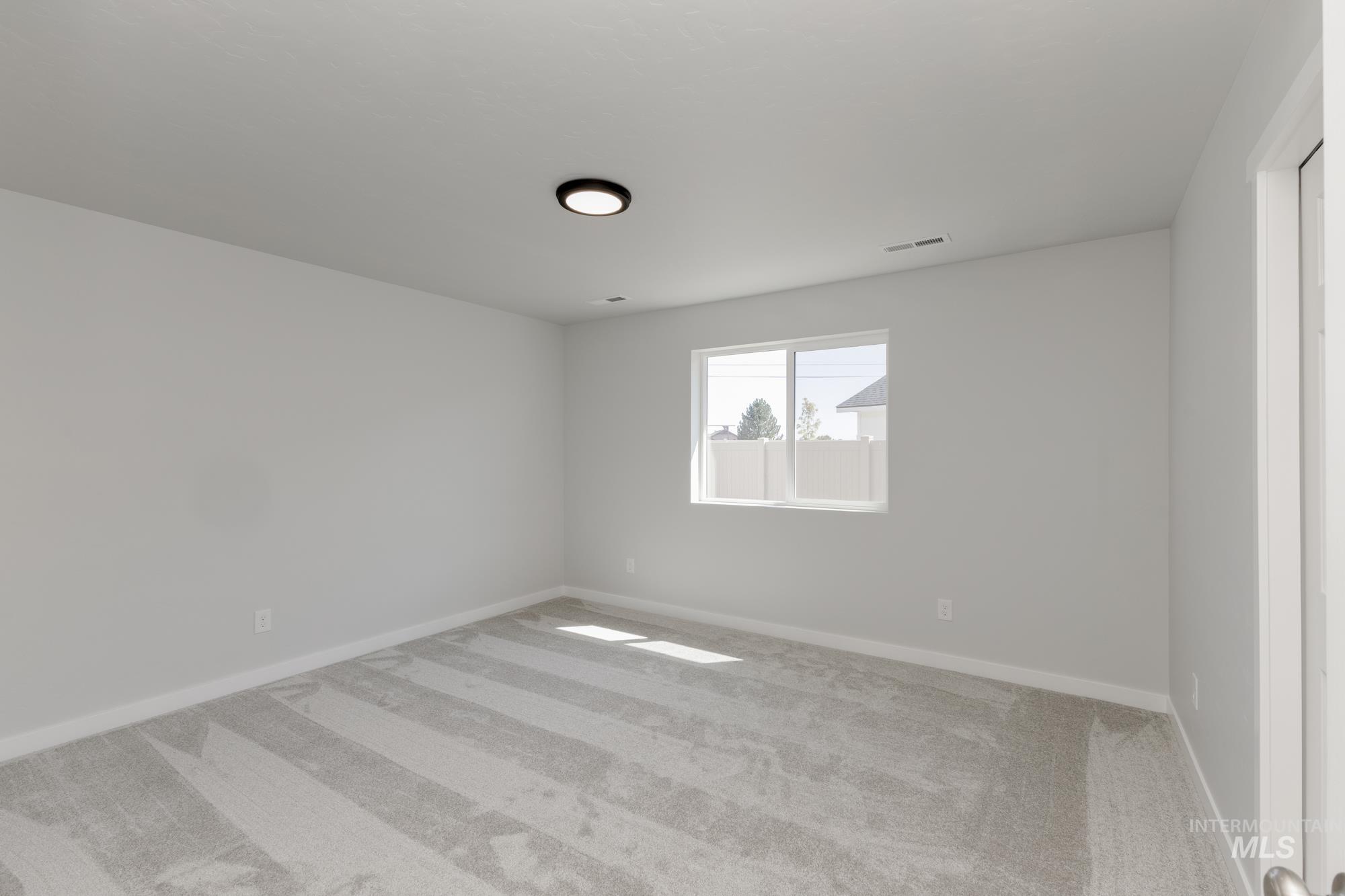 5213 Malachite St Property Photo 15