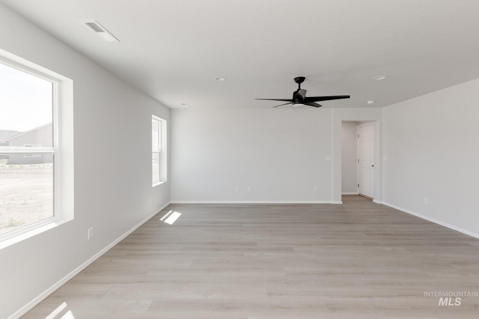 206 Marble Ave Property Photo 8