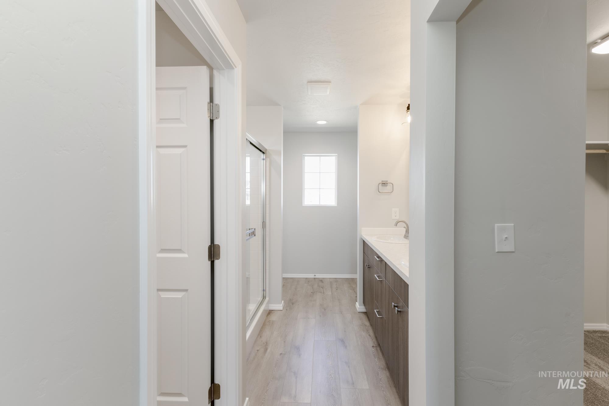 5008 Blue Silver St Property Photo 23