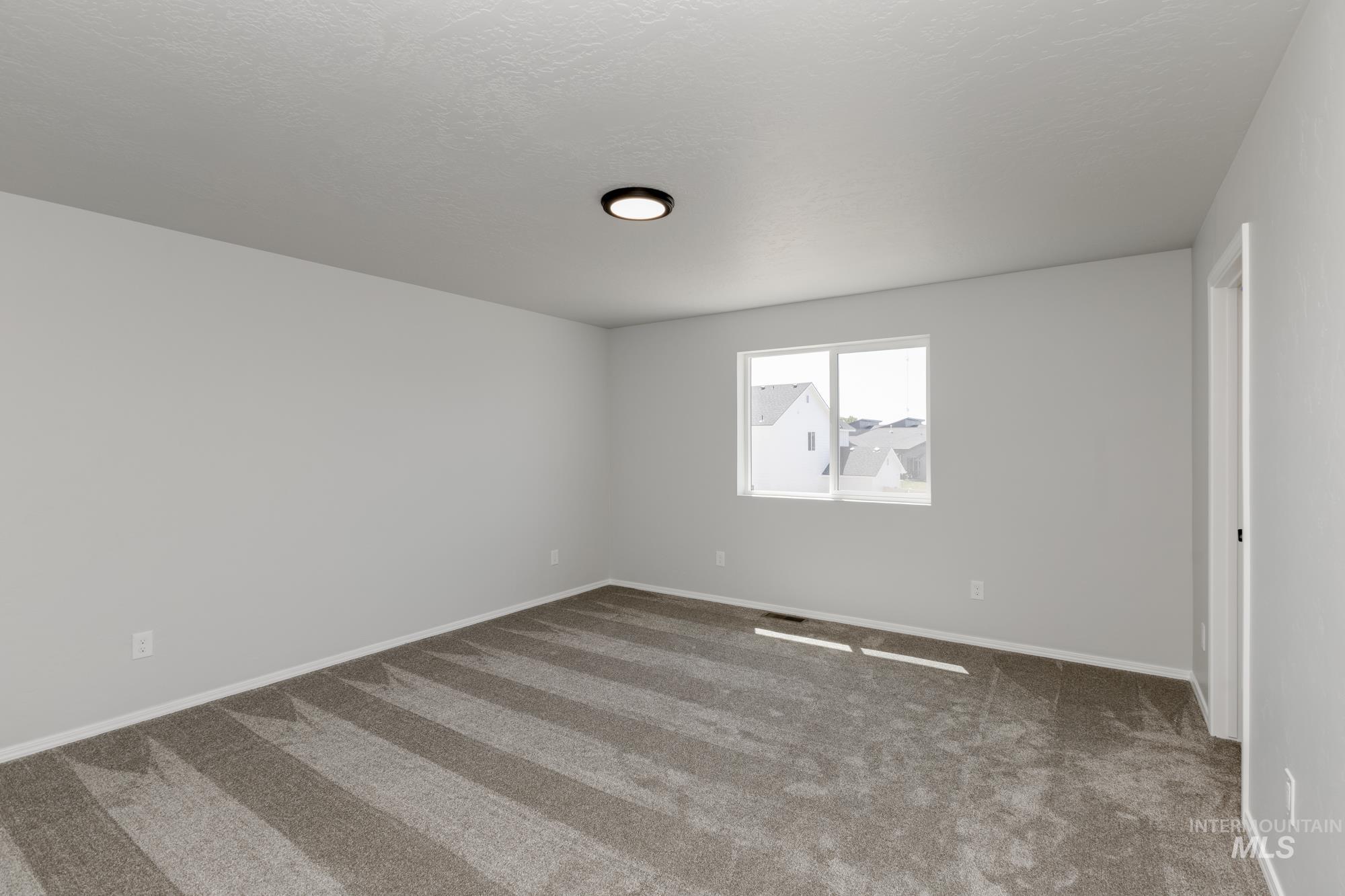 5004 Blue Silver St Property Photo 20