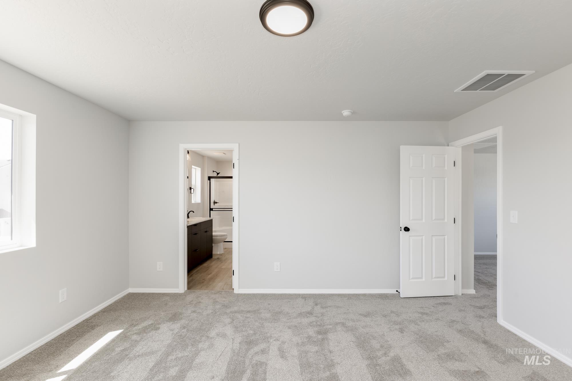 5004 Blue Silver St Property Photo 22