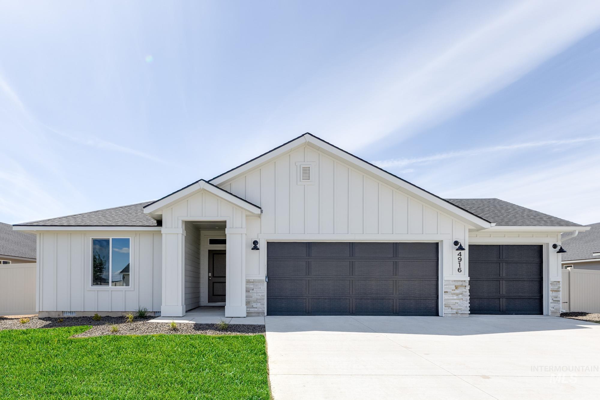 4916 Blue Silver St Property Photo 1