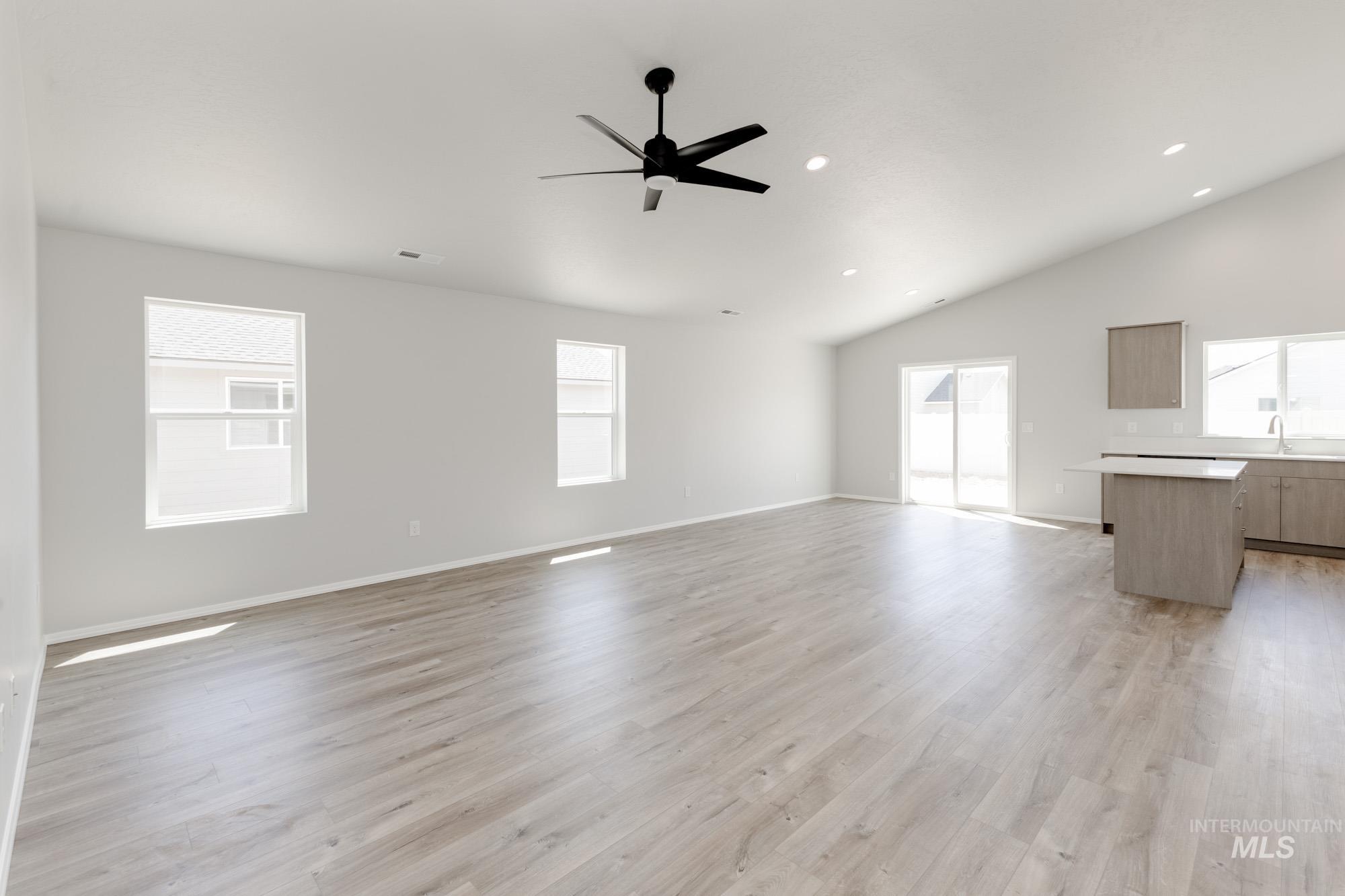 4916 Blue Silver St Property Photo 6