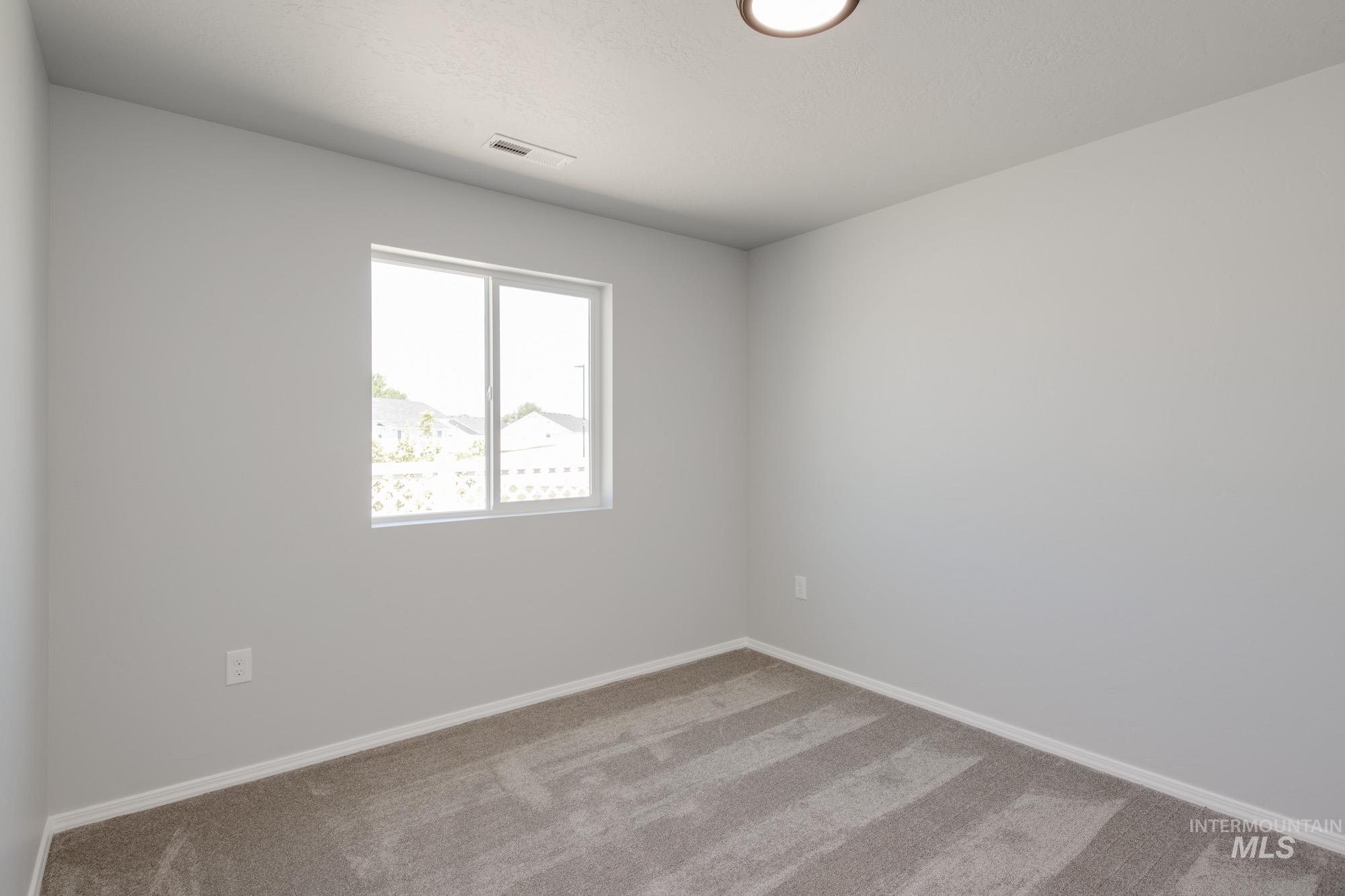 220 Idalou Way Property Photo 17