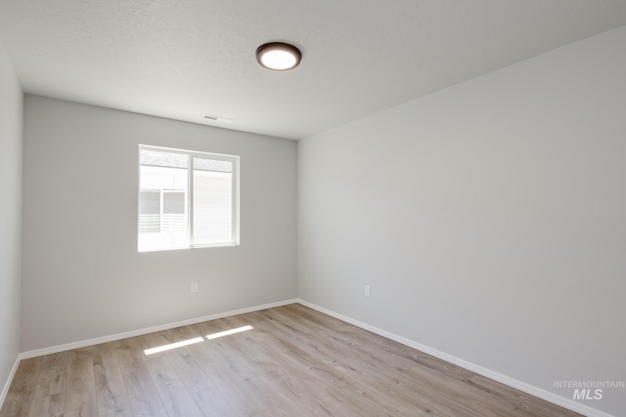 220 Idalou Way Property Photo 19