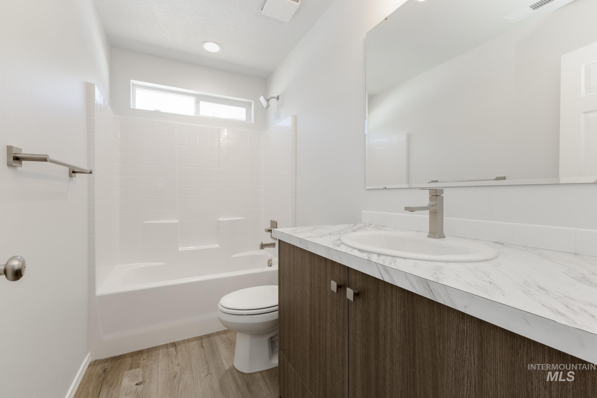 216 Idalou Way Property Photo 15