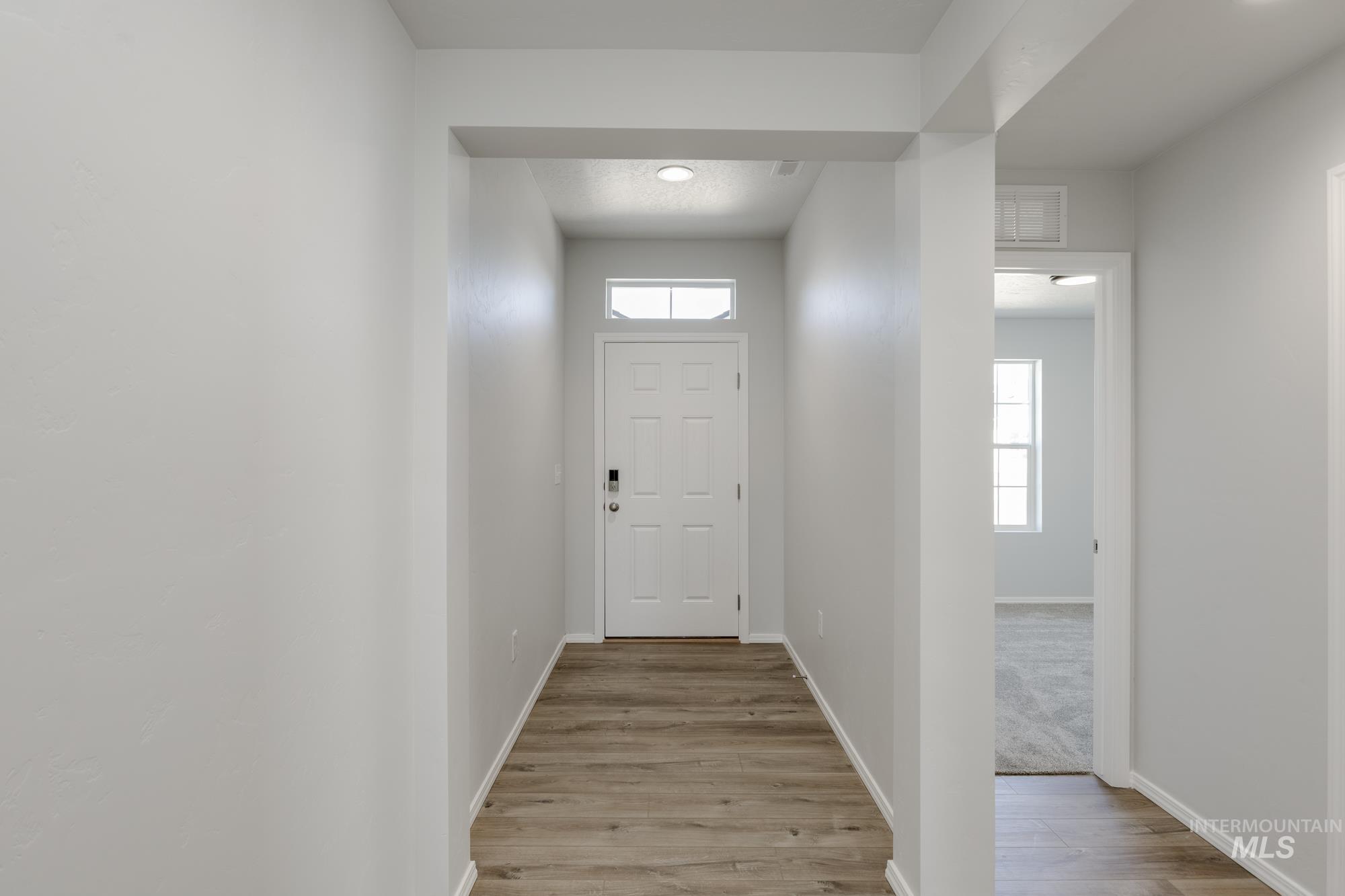 208 Idalou Way Property Photo 2
