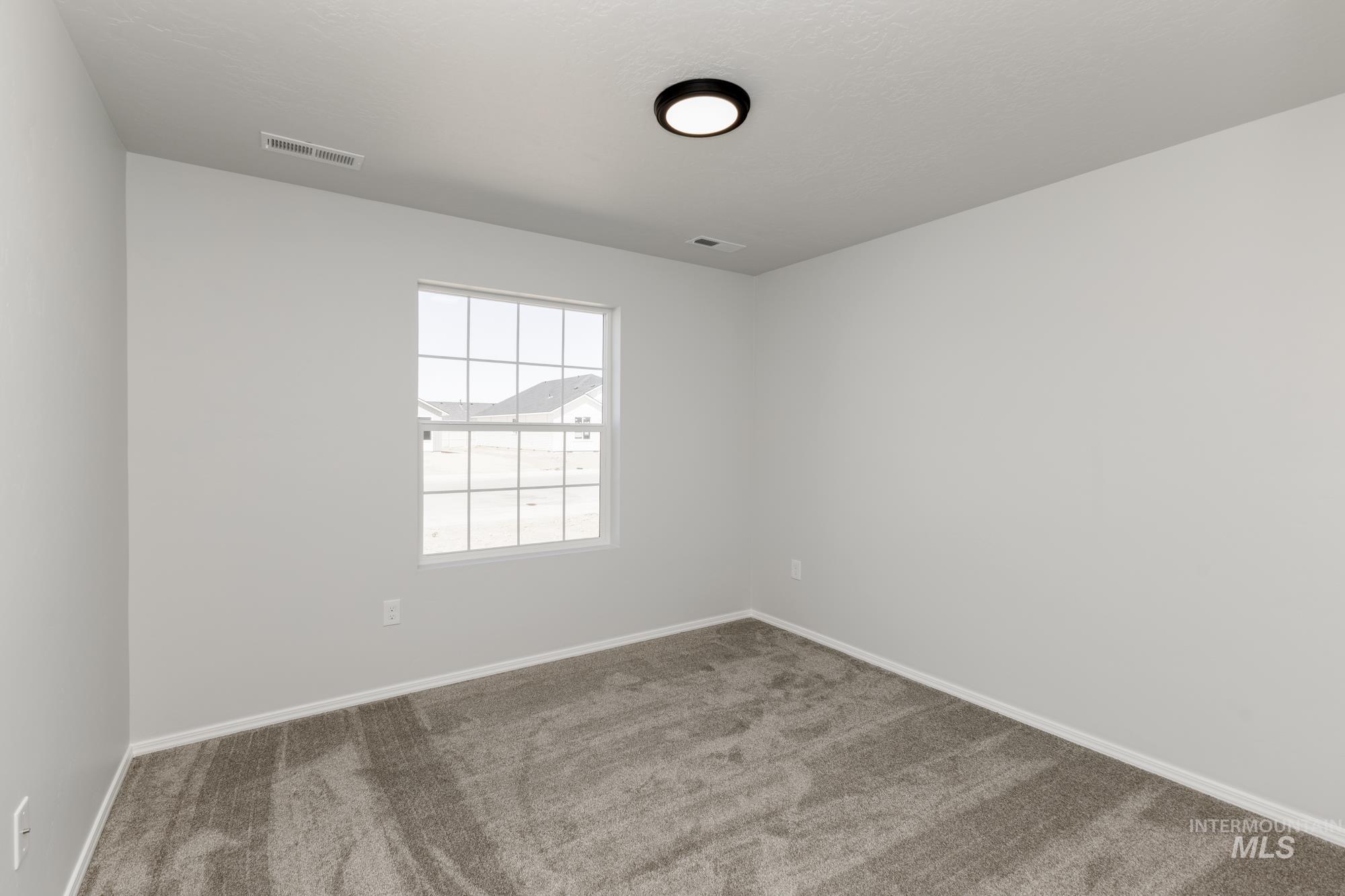 208 Idalou Way Property Photo 10