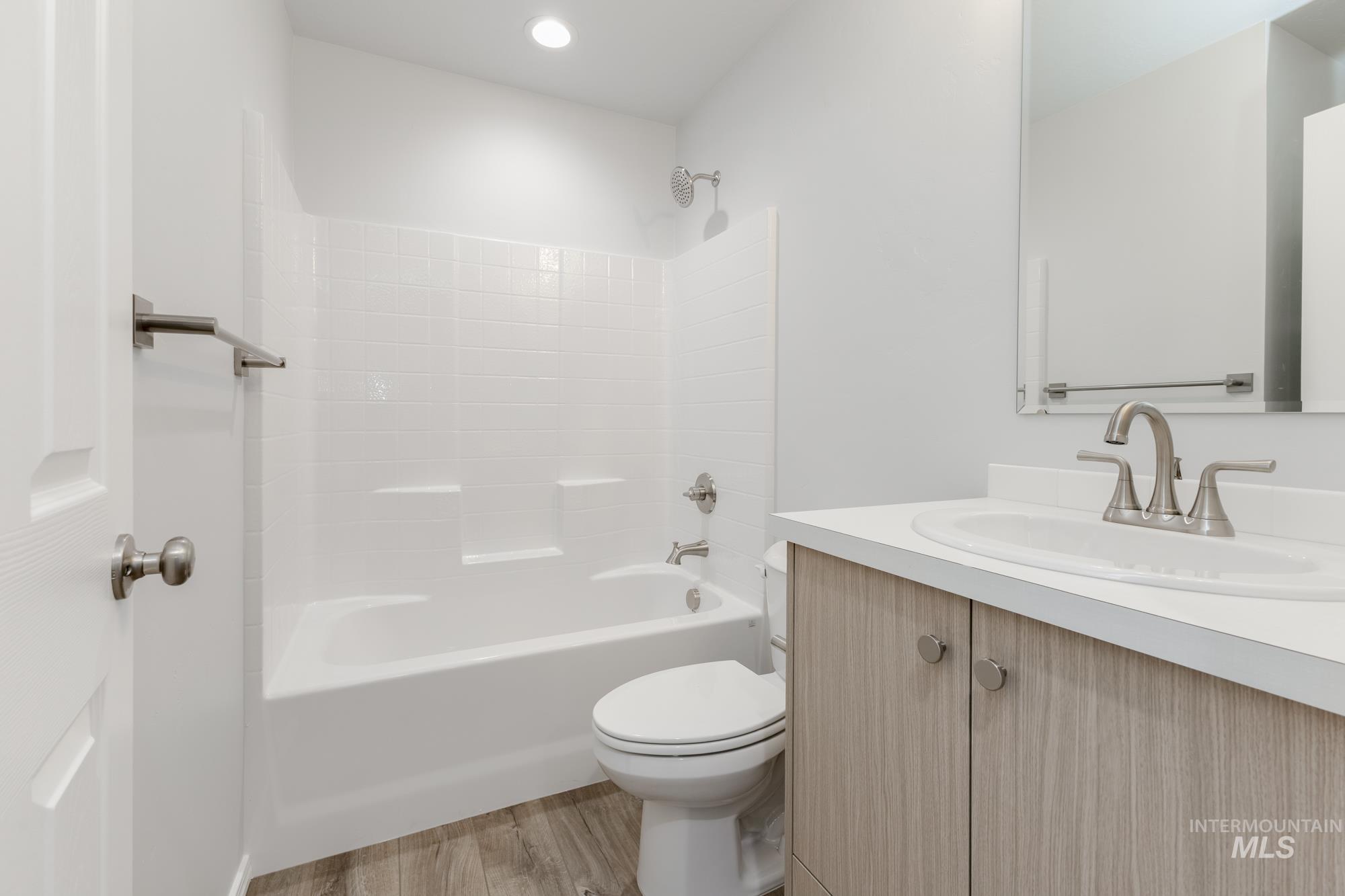 208 Idalou Way Property Photo 12