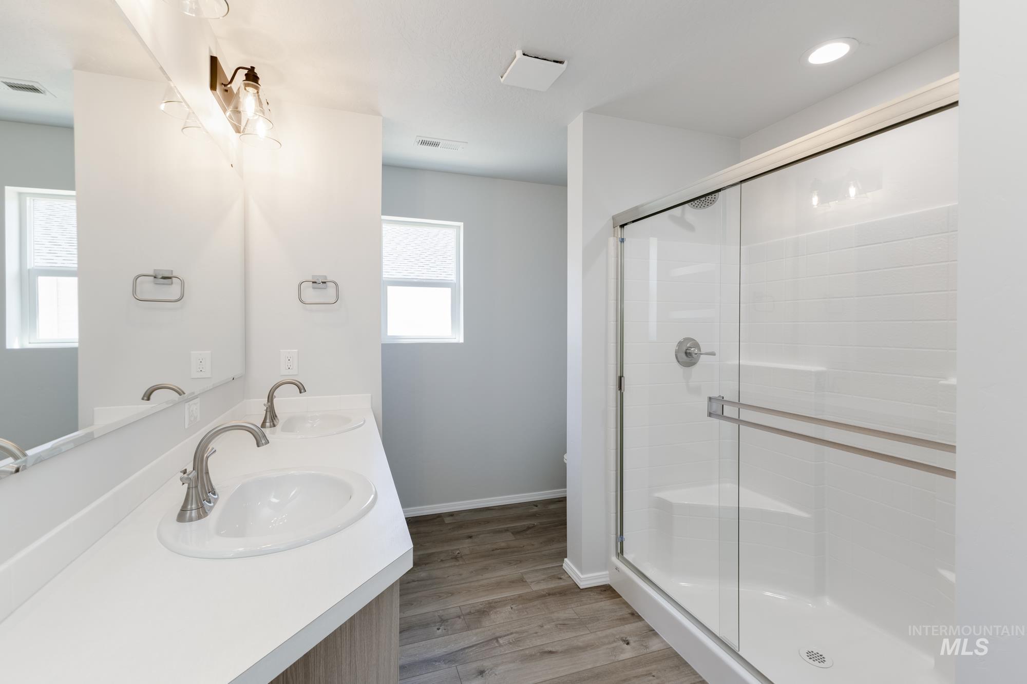 208 Idalou Way Property Photo 18