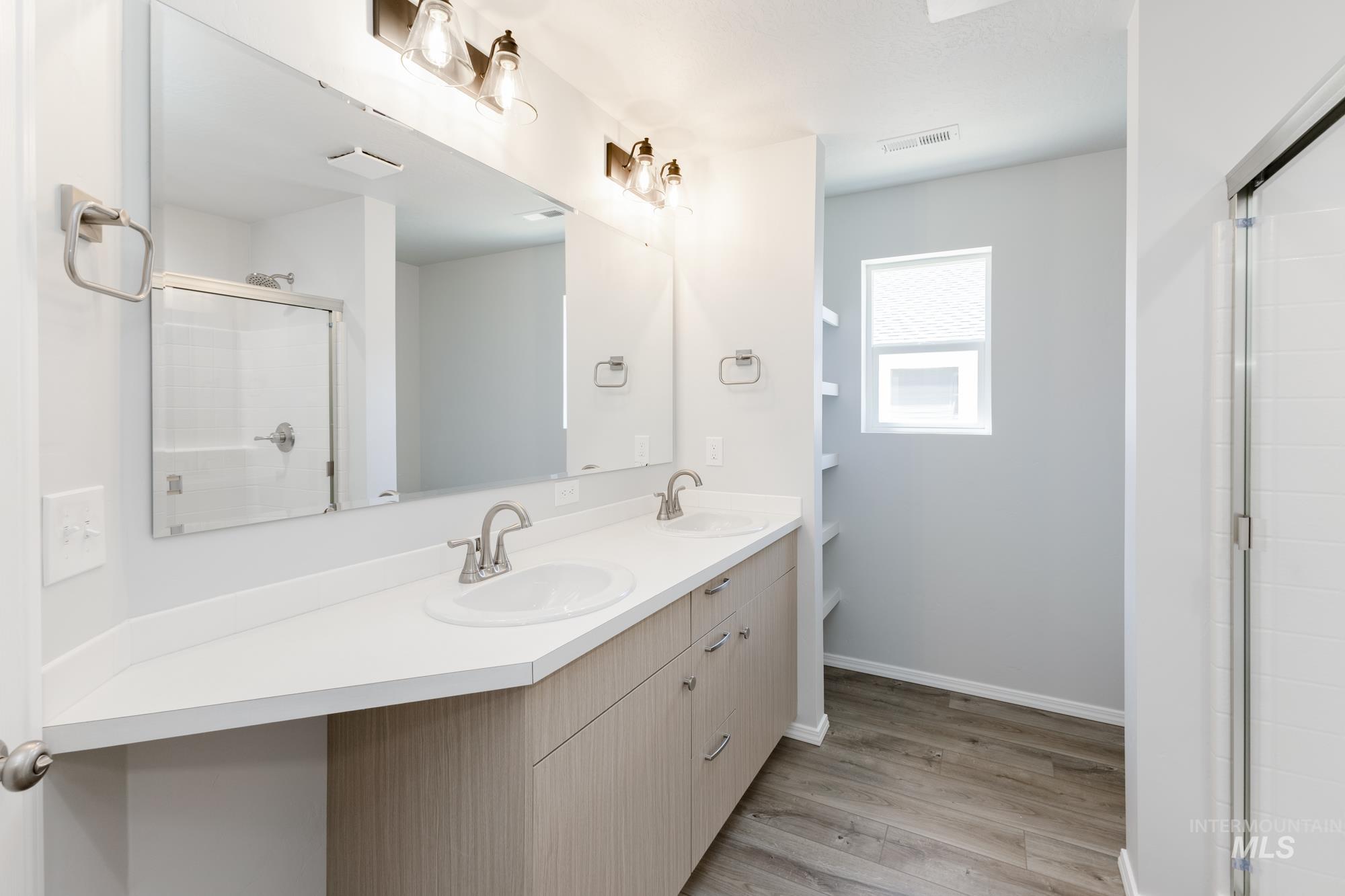 208 Idalou Way Property Photo 19