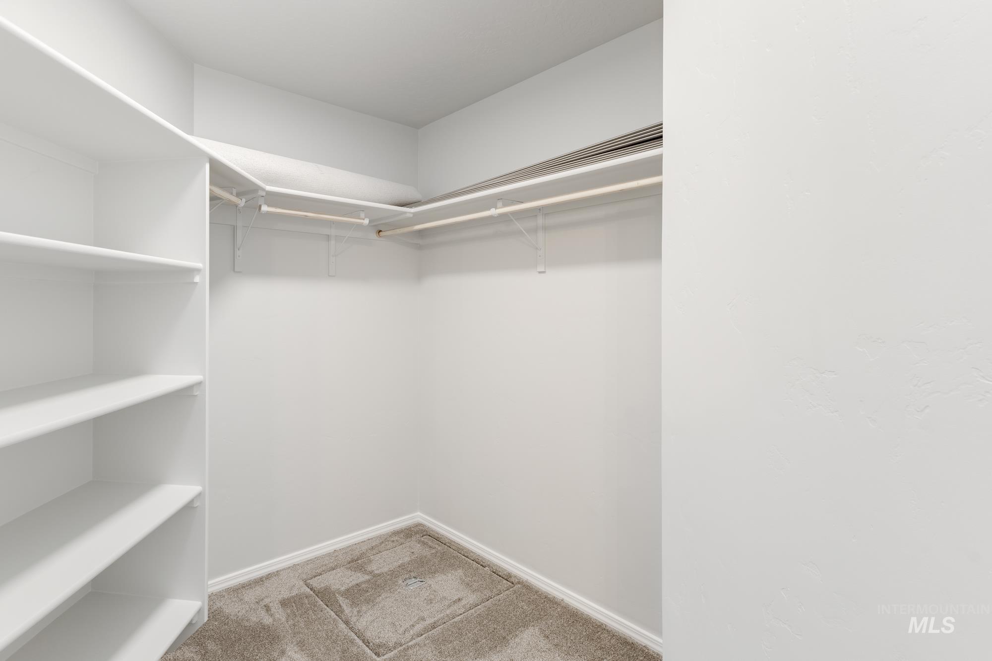 208 Idalou Way Property Photo 20