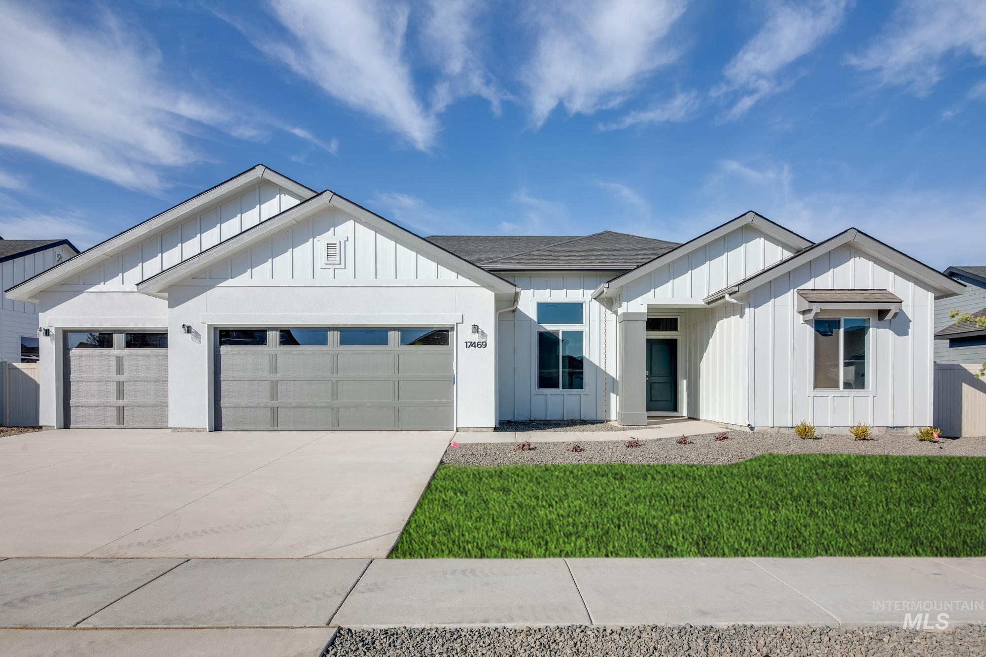 629 W Snowy Owl St Property Photo