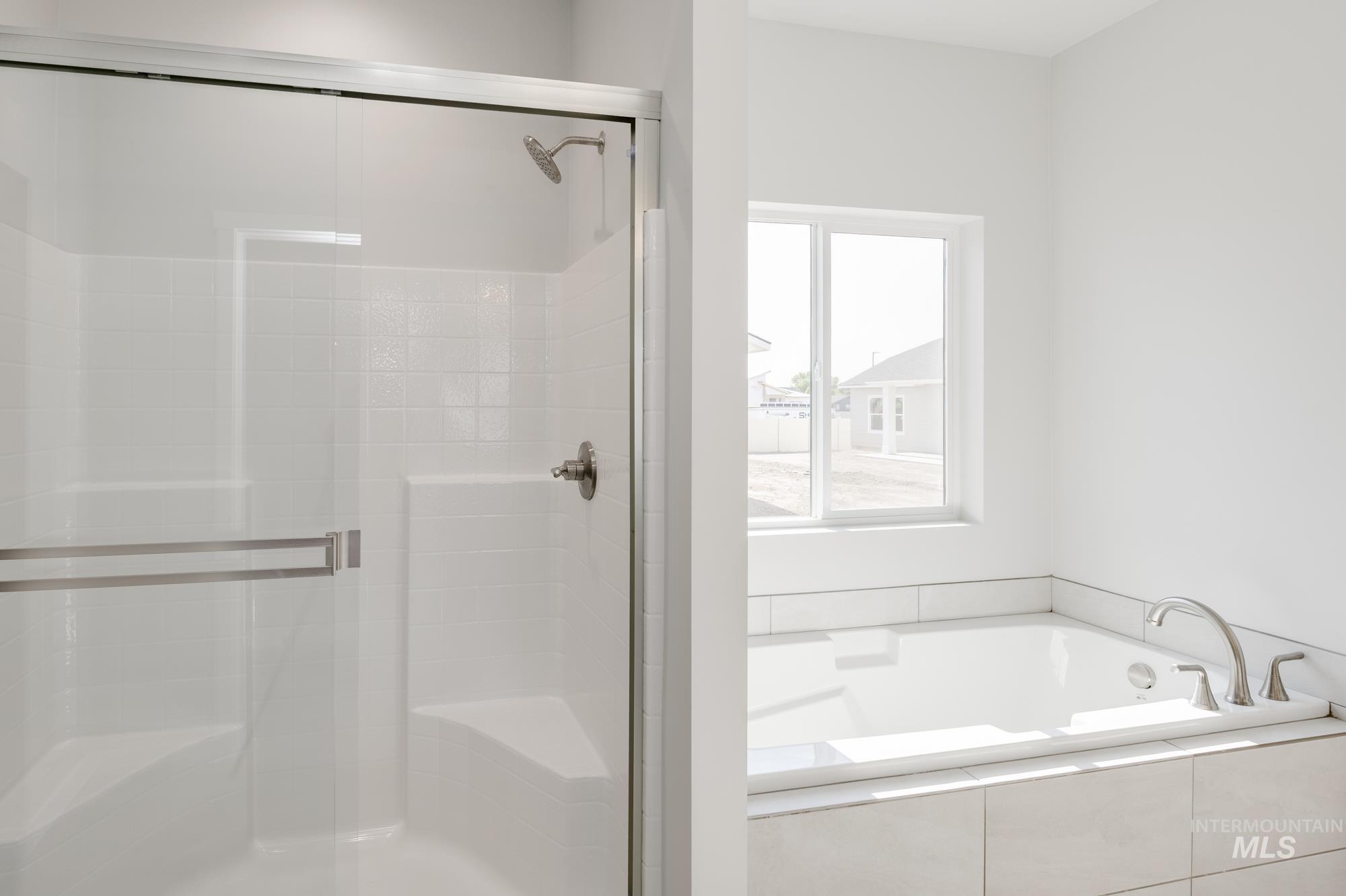 629 W Snowy Owl St Property Photo 19