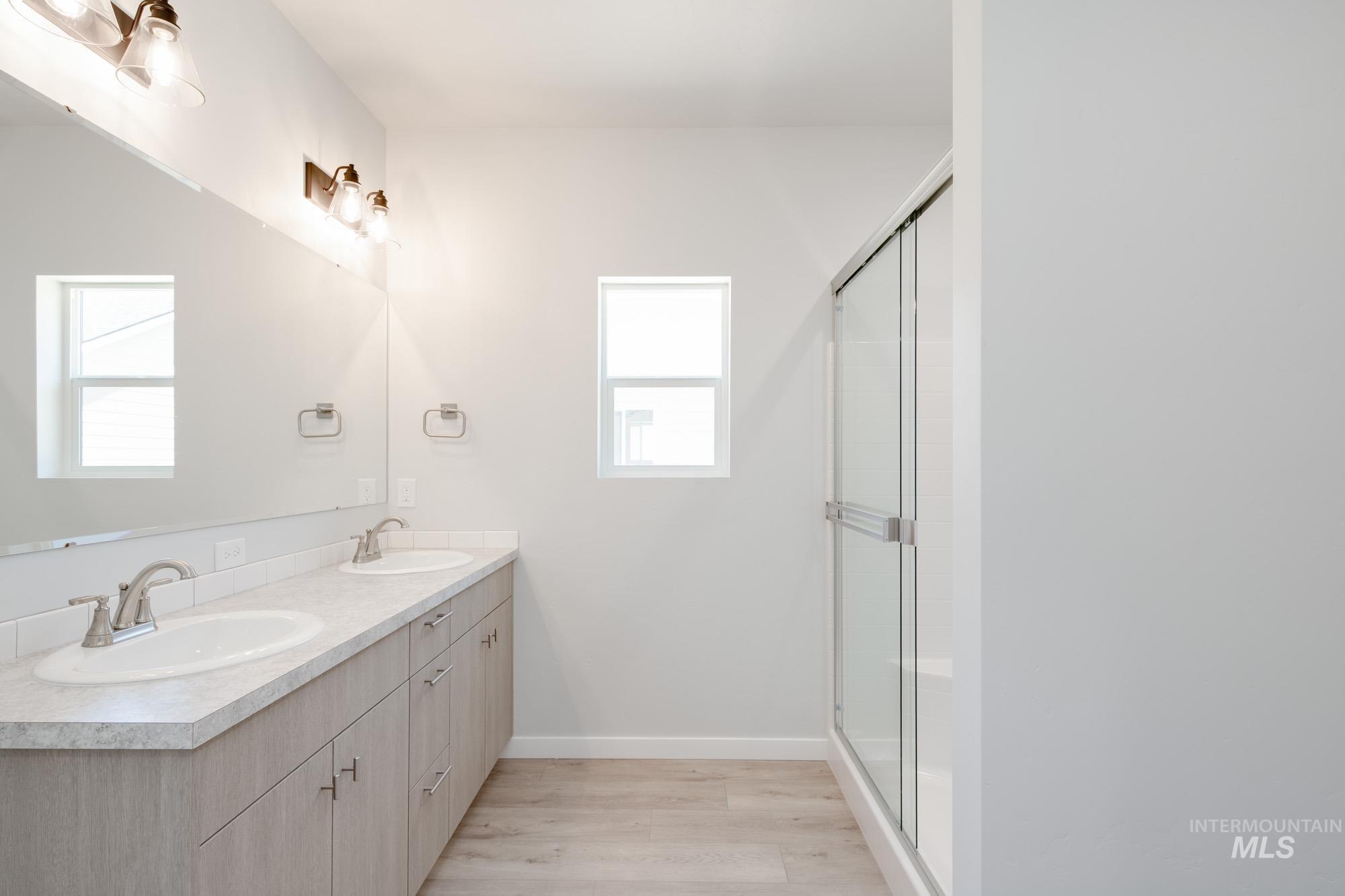 611 W Snowy Owl St Property Photo 25