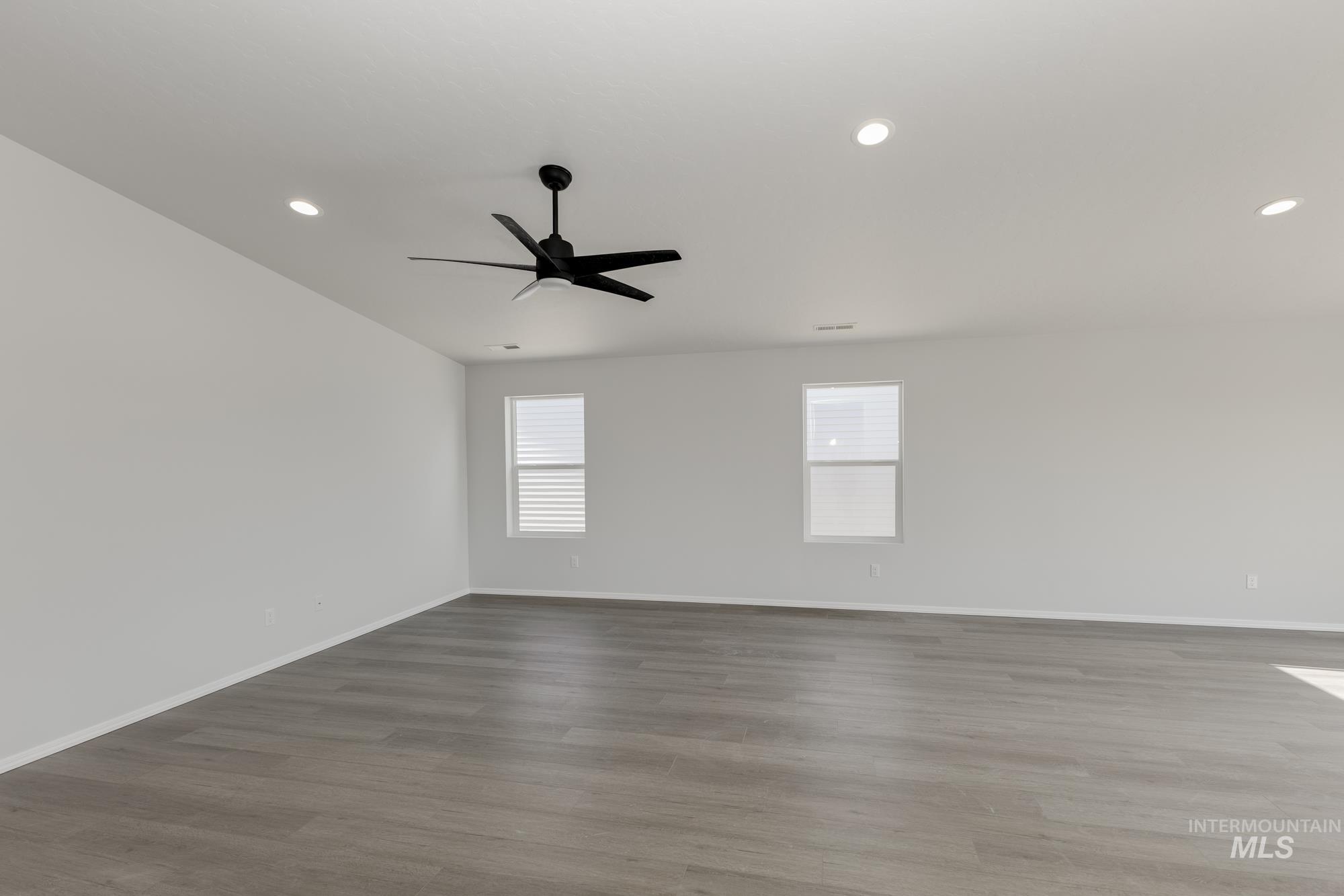 2904 N Arroyo Vista Way Property Photo 7