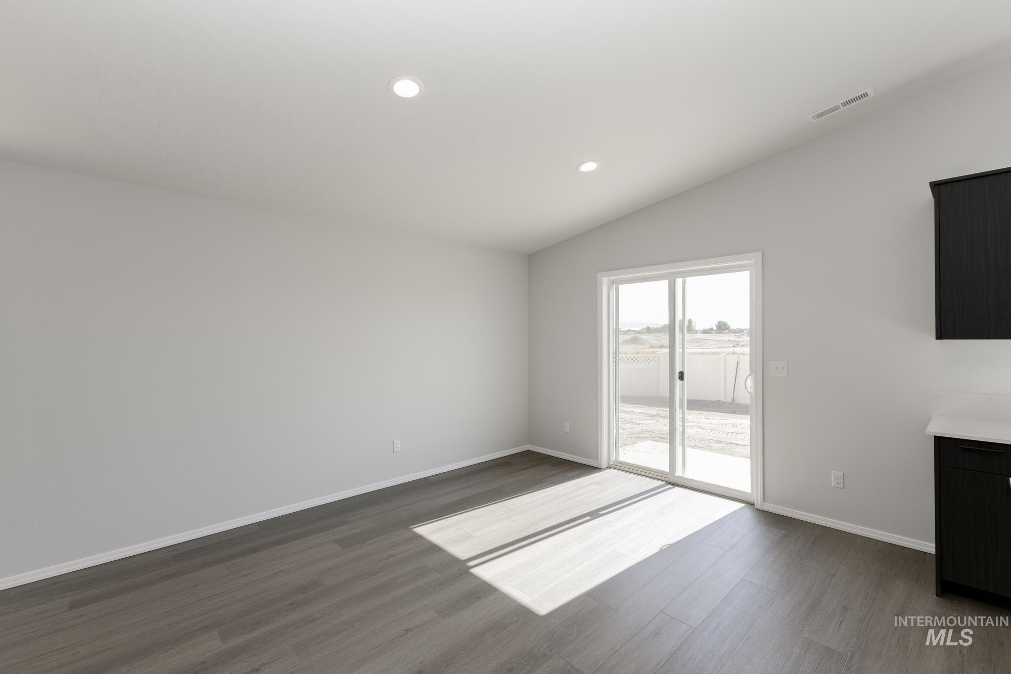 2904 N Arroyo Vista Way Property Photo 13