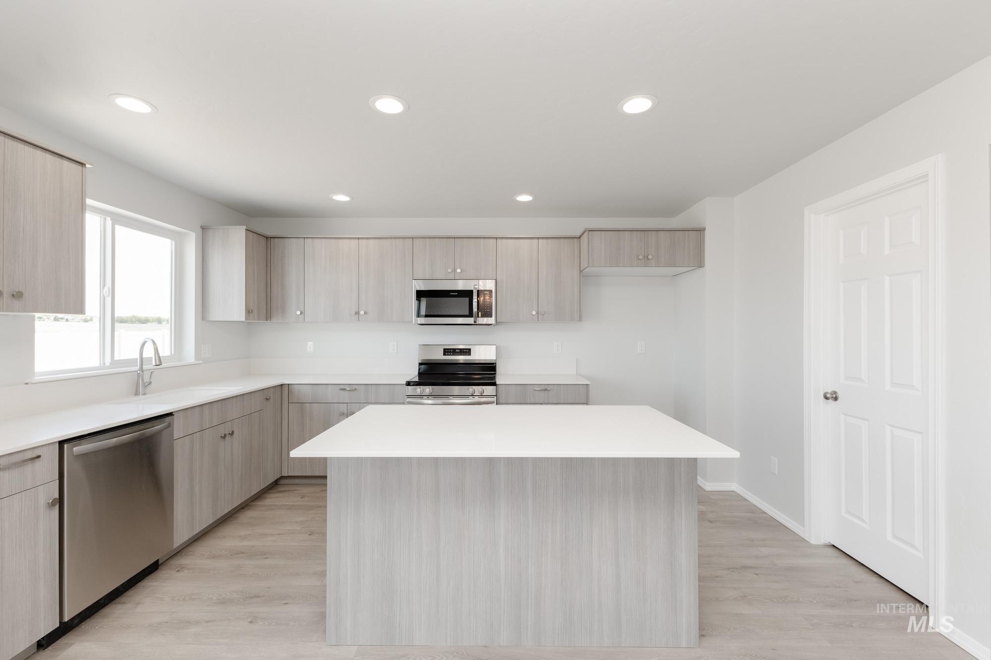 2828 N Arroyo Vista Way Property Photo 4