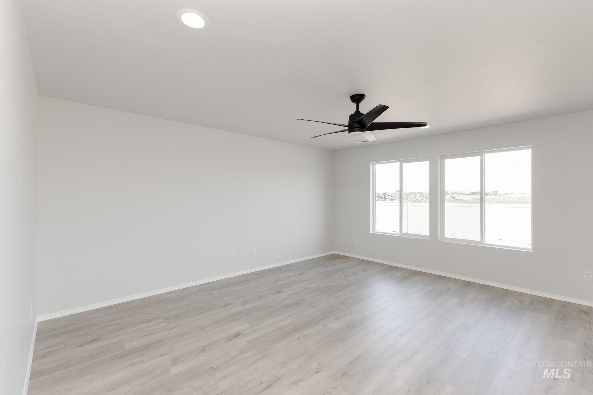 2828 N Arroyo Vista Way Property Photo 9