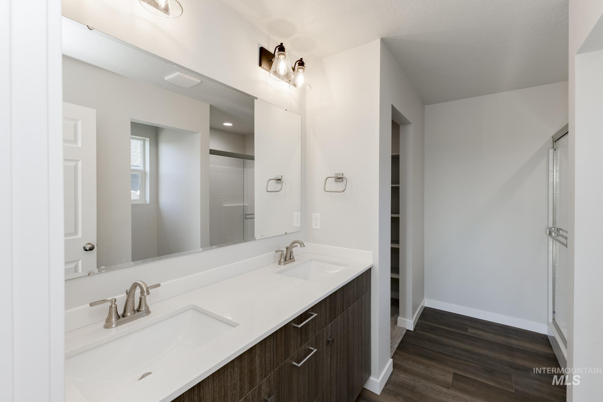 1436 N Coltsfoot Ave Property Photo 19