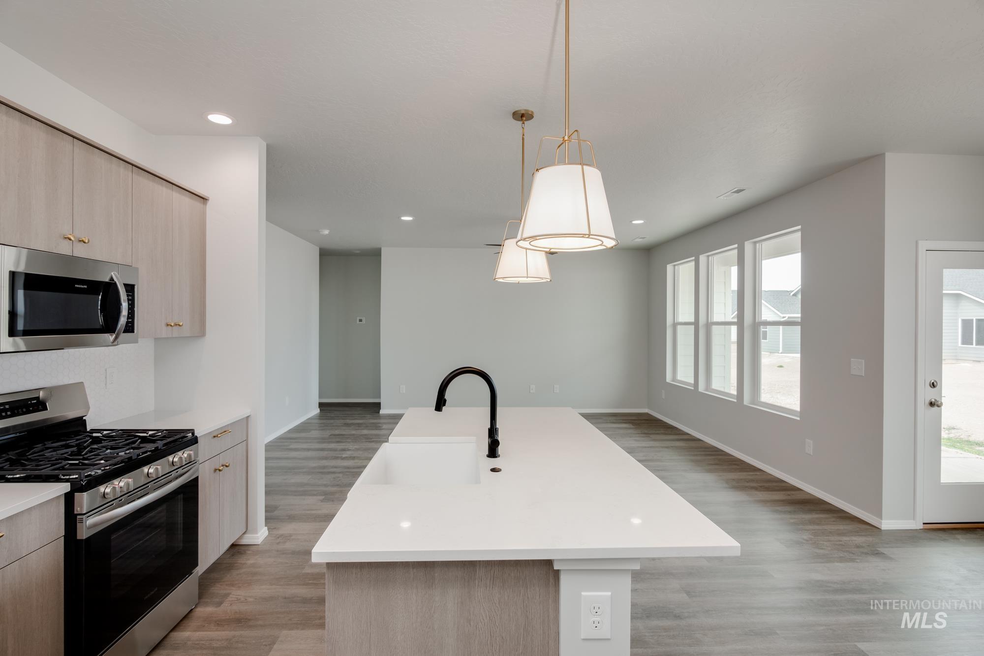 6410 S Banded Eagle Way Property Photo 6