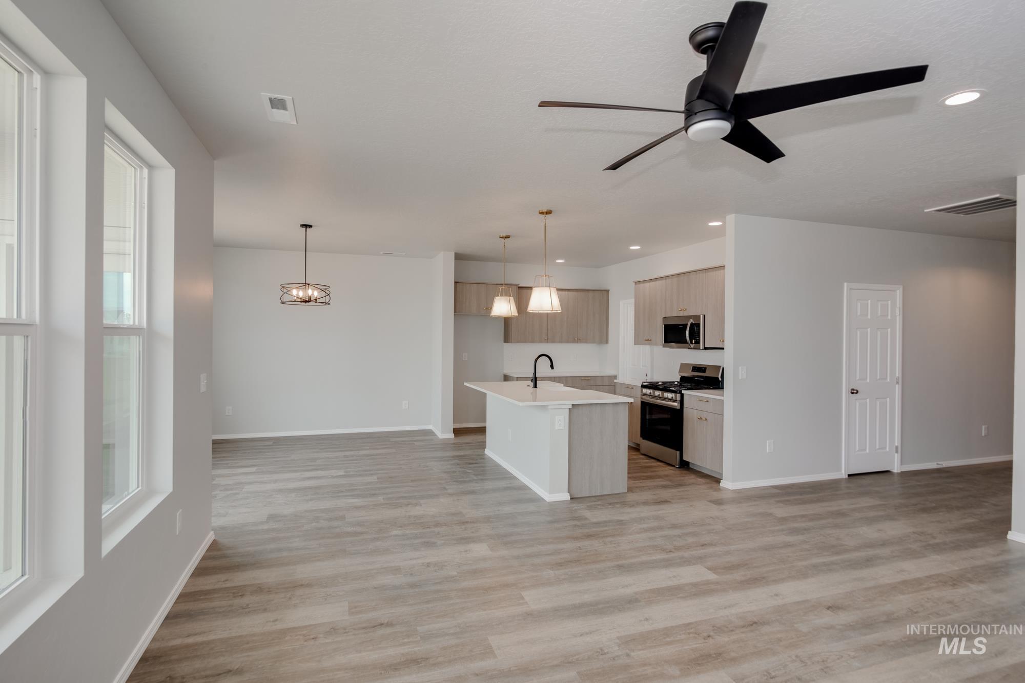 6410 S Banded Eagle Way Property Photo 10